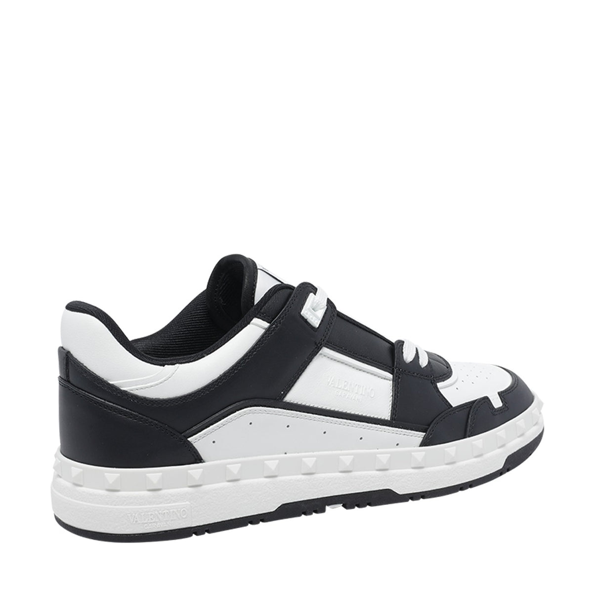 Valentino Garavani Men Freedots Sneakers VALENTINO GARAVANI