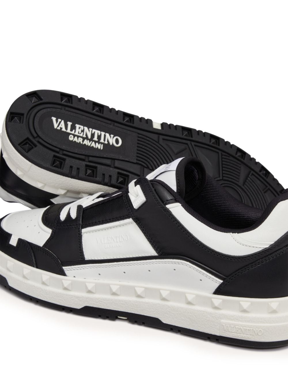 Valentino Garavani Men Freedots Leather Sneakers