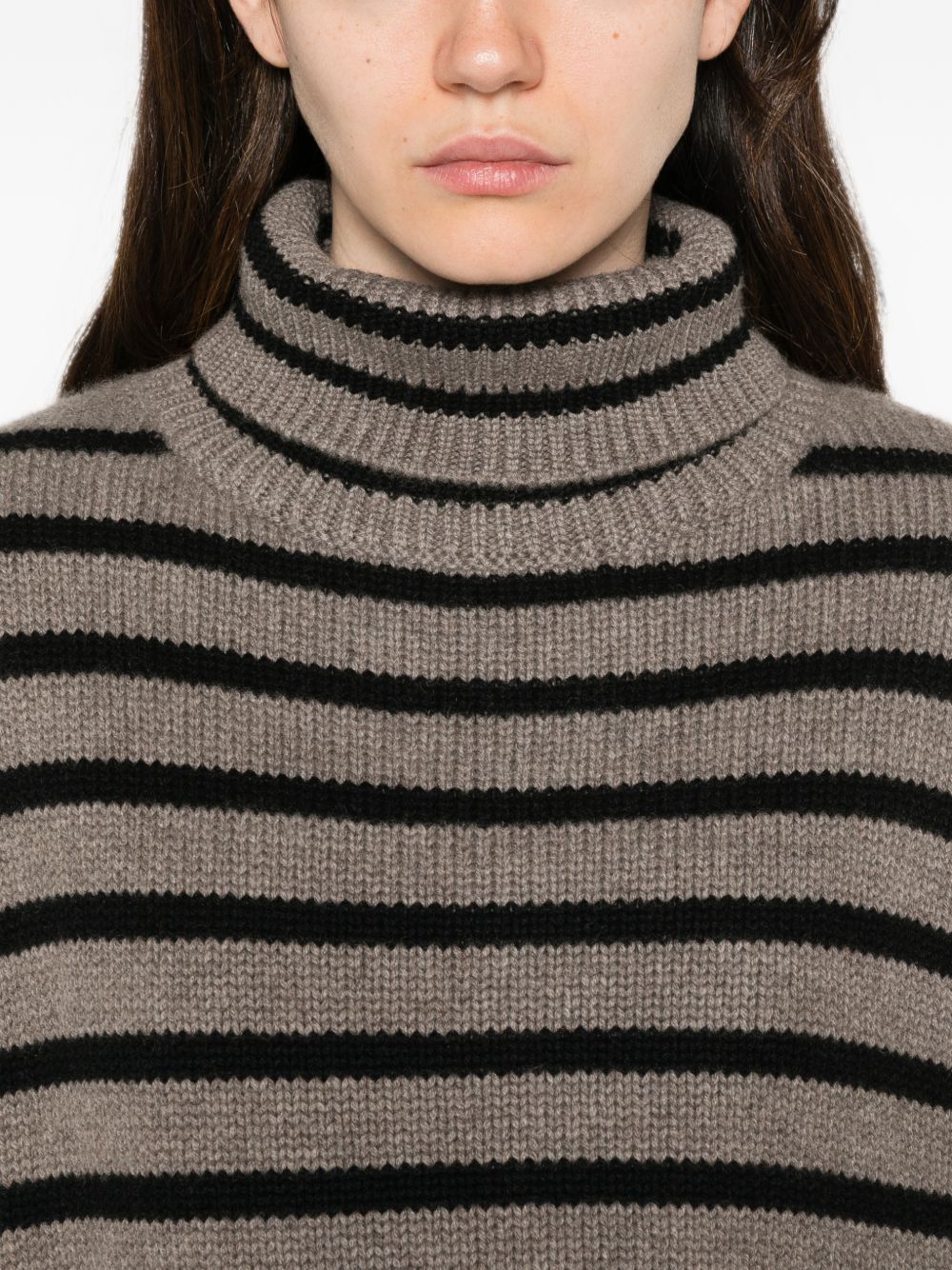 Lisa Yang Women Zerlina Cashmere Turtle-Neck Sweater LISA YANG