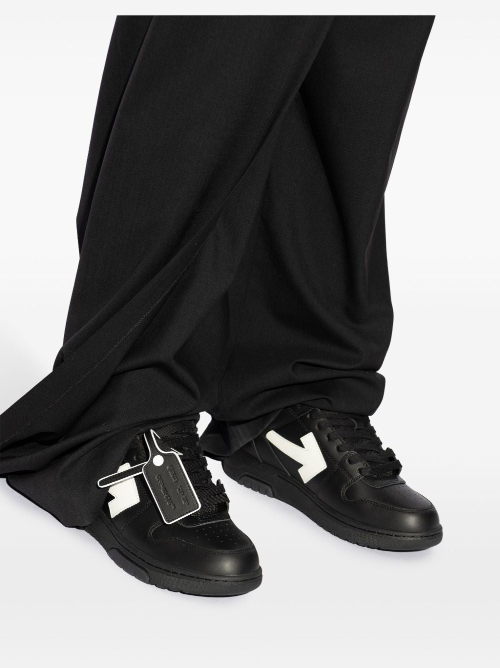 Off-White Men Out Of Office Leather Sneakers OFF-WHITE