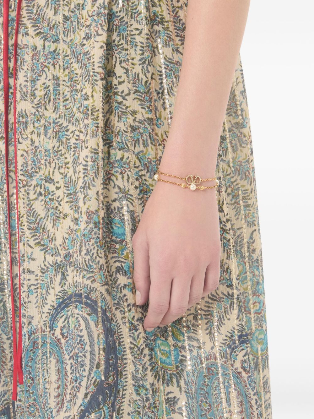 Valentino Garavani Women Vlogo Signature Pearl Bracelet VALENTINO GARAVANI
