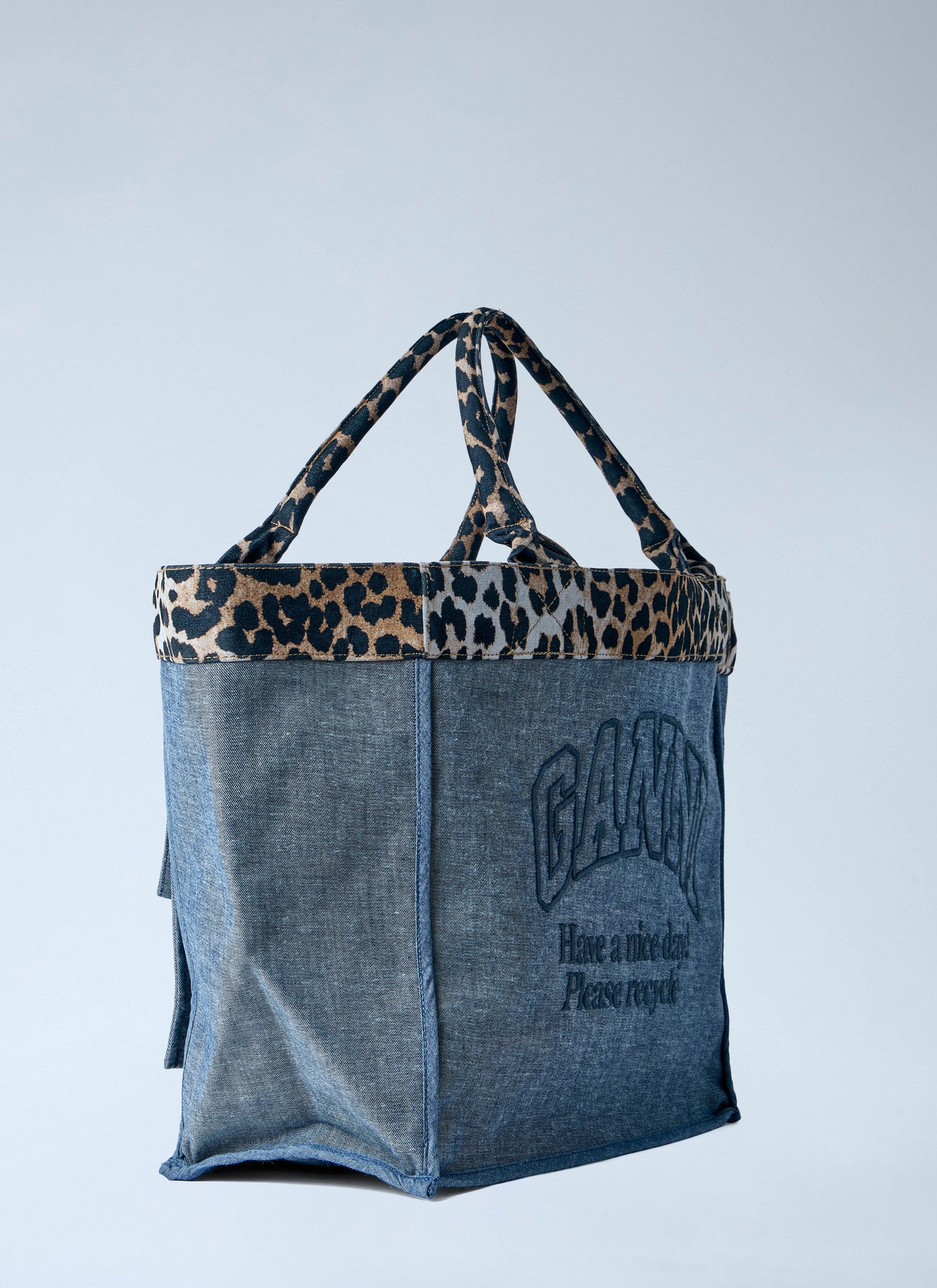 Ganni Women Medium Trapeze Reversible Shopper Bag GANNI