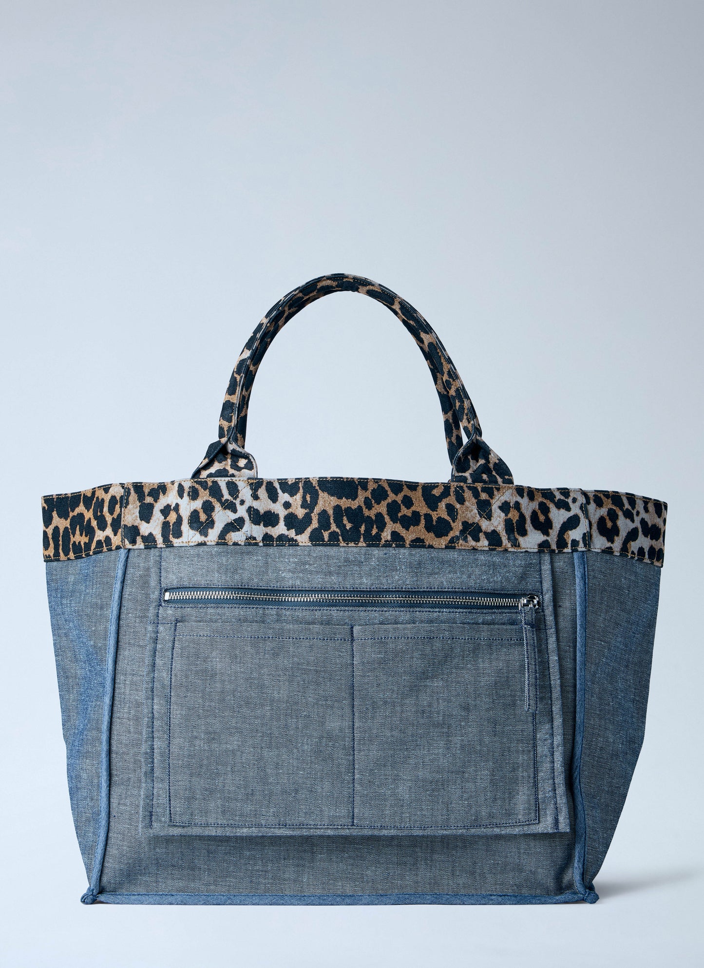Ganni Women Medium Trapeze Reversible Shopper Bag GANNI
