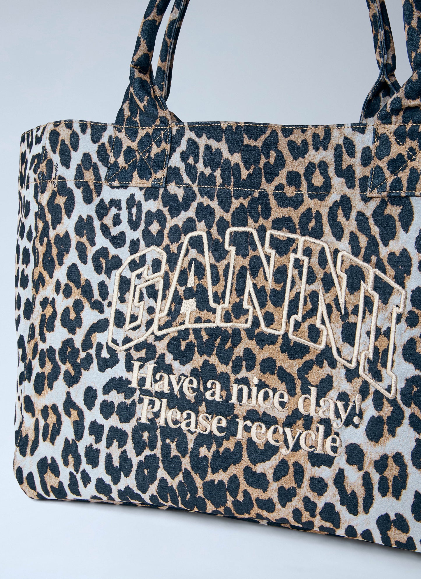 Ganni Women Medium Trapeze Reversible Shopper Bag GANNI