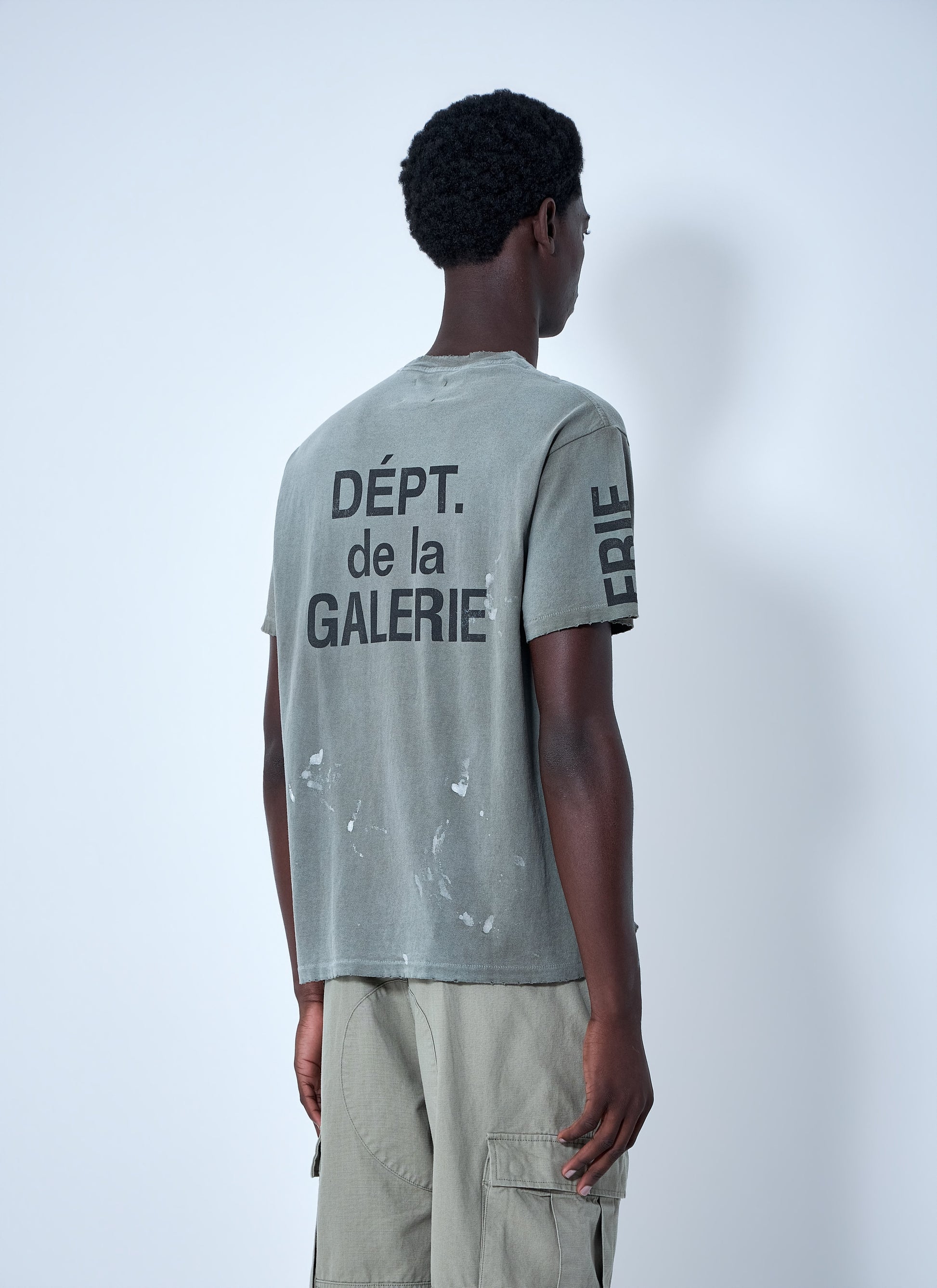 Gallery Dept. Men Distressed T-Shirt GALLERY DEPT.