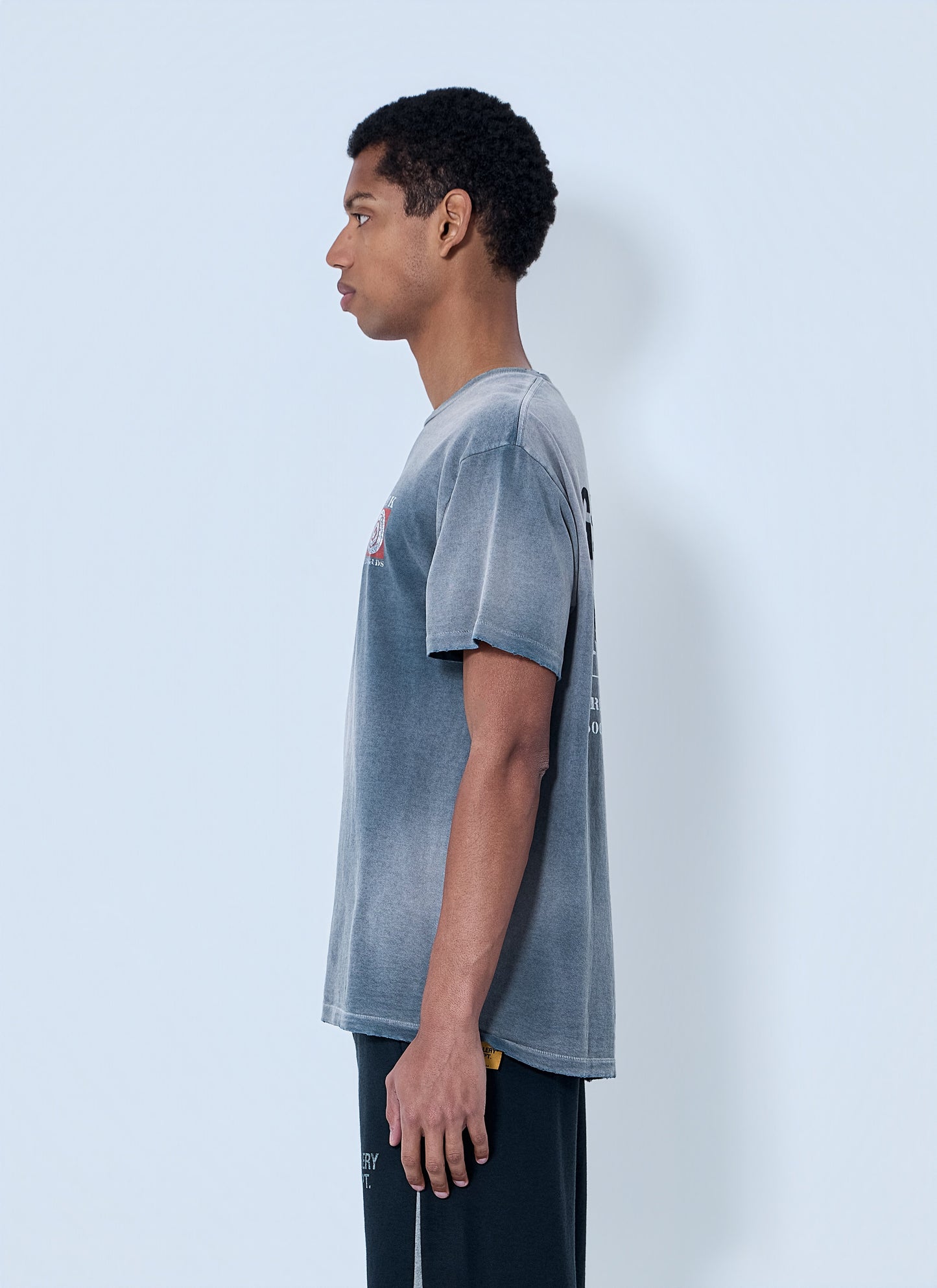 Gallery Dept. Men Crewneck Distressed T-Shirt Gallery Dept.