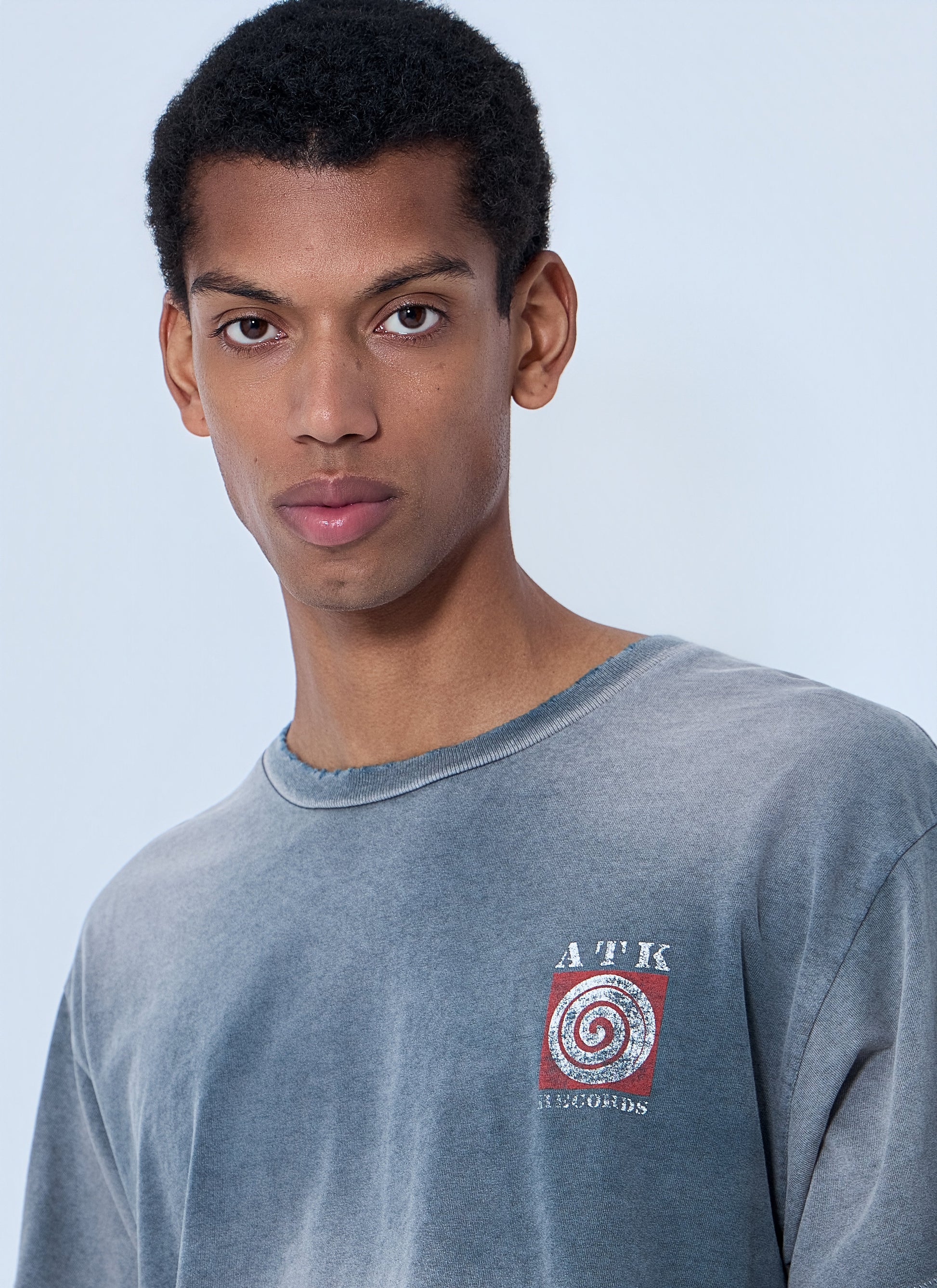 Gallery Dept. Men Crewneck Distressed T-Shirt Gallery Dept.