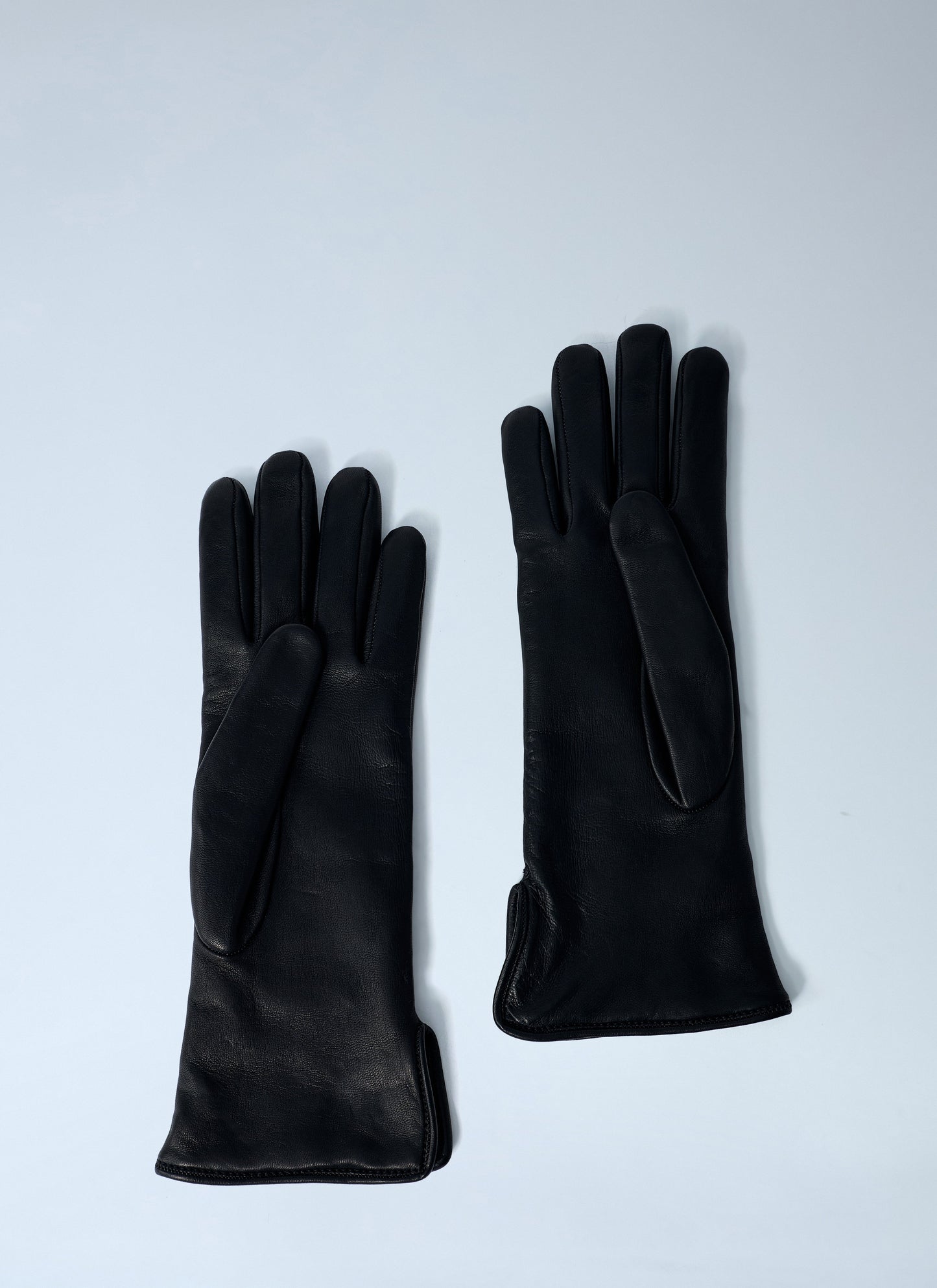 Gucci Women Logo Embossed Gloves GUCCI
