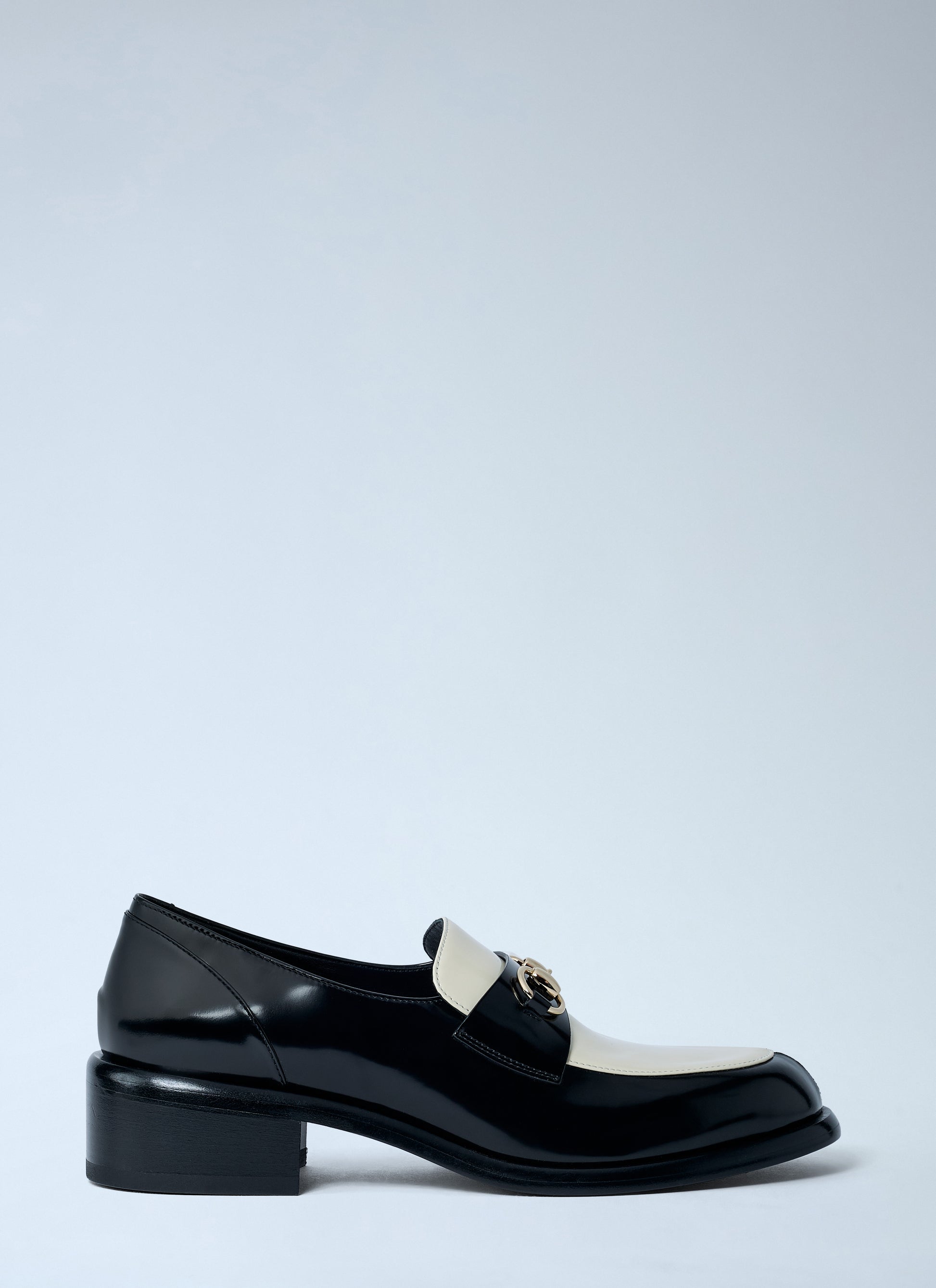 Gucci Women Clamp Hardware Loafers GUCCI