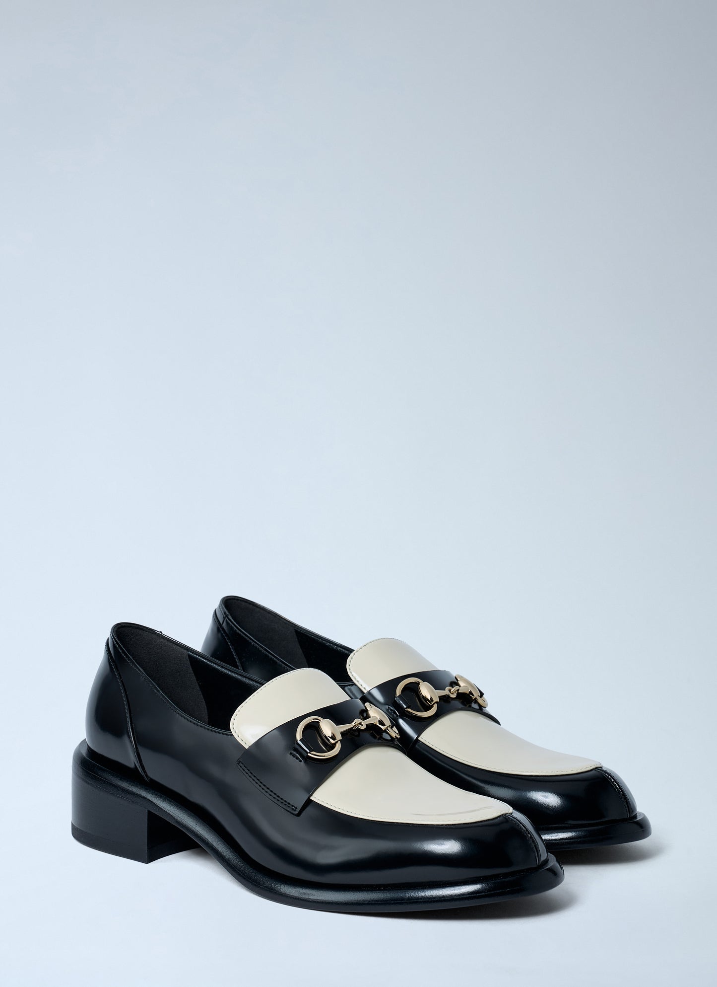 Gucci Women Clamp Hardware Loafers GUCCI