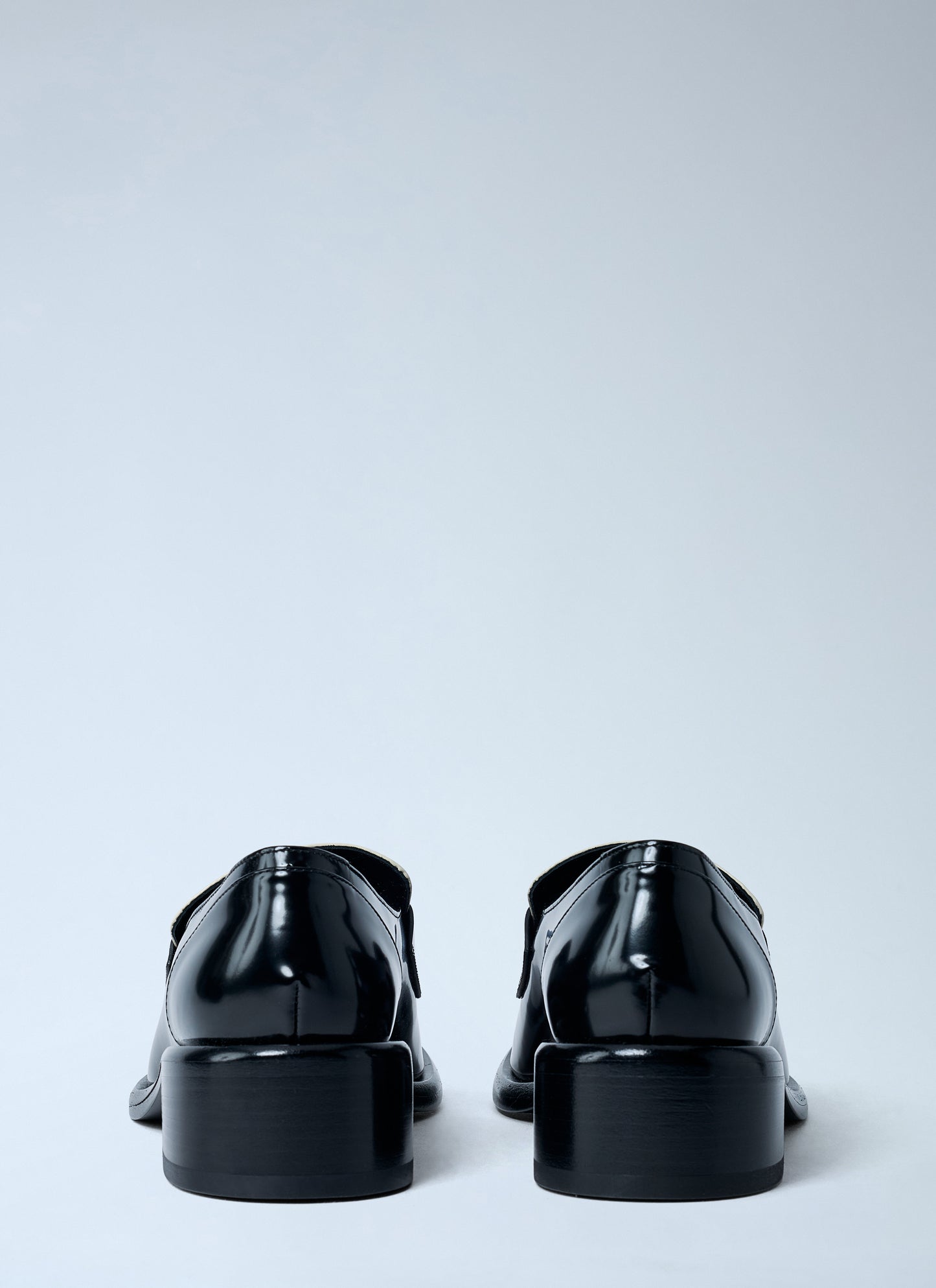 Gucci Women Clamp Hardware Loafers GUCCI
