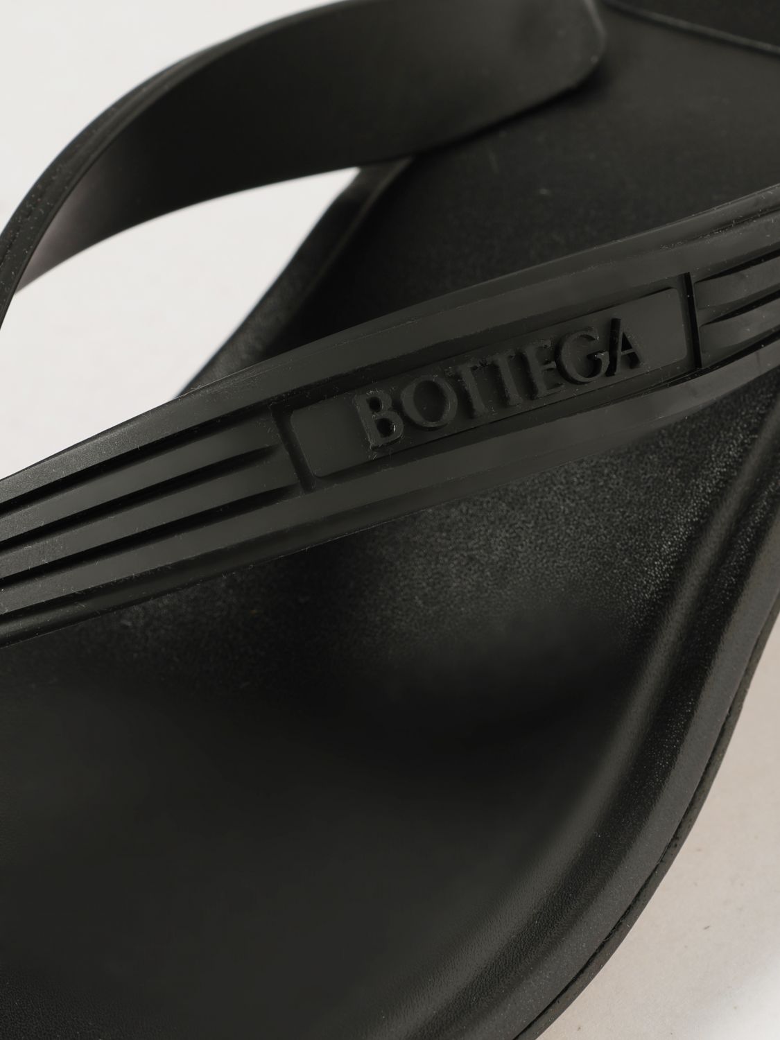 Bottega Veneta Women Bottega Veneta Sampieri Rubber Thong Sandals With Medium Stiletto Heel