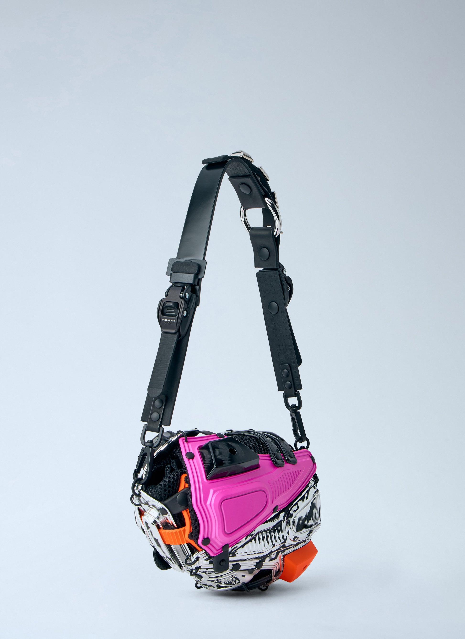 Innerraum Men Object I02 Shoulder Bag INNERRAUM