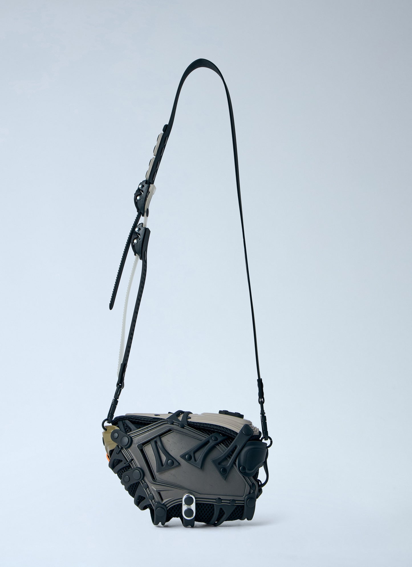 Innerraum Women Object I14 Smartphone Bag INNERRAUM