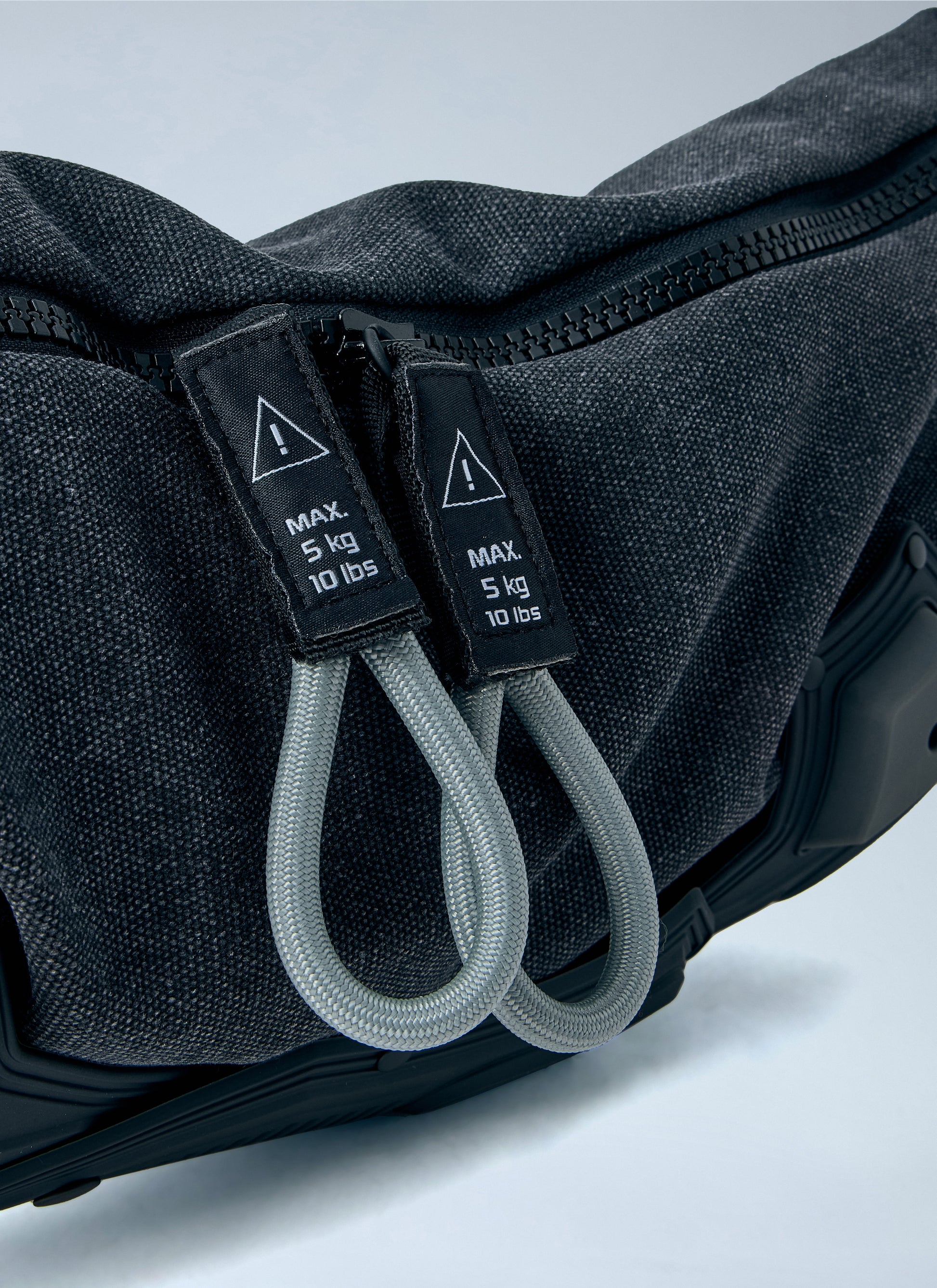 Innerraum Men Object M07 Crossbody Bag INNERRAUM