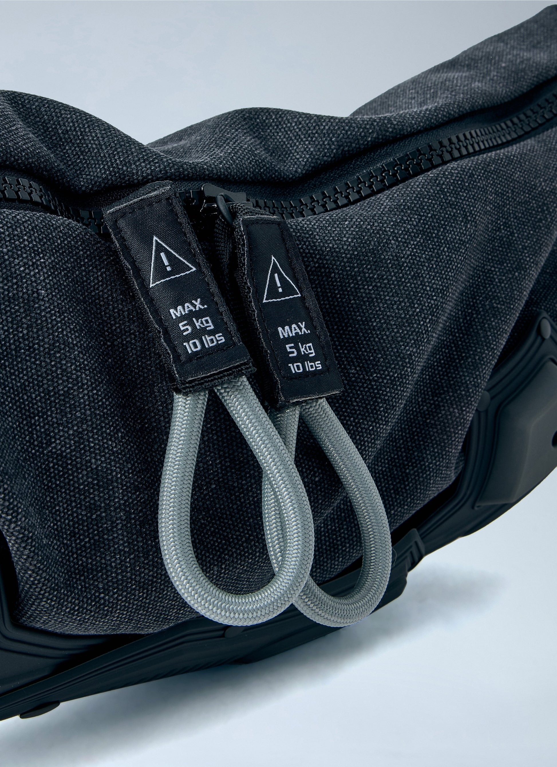 Innerraum Women Object M07 Crossbody Bag INNERRAUM
