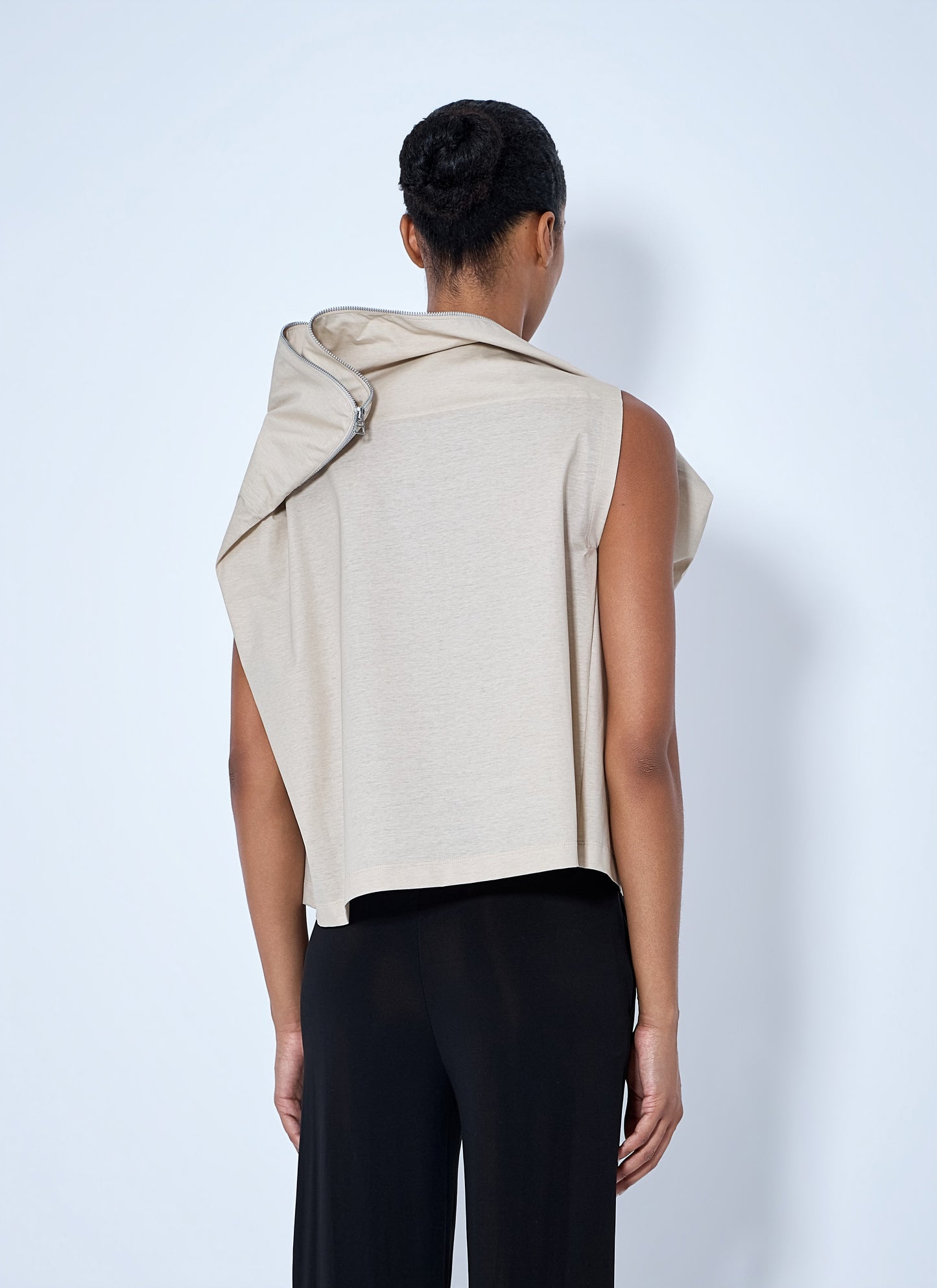 Issey Miyake Women Asymmetric Zip Detail Top ISSEY MIYAKE