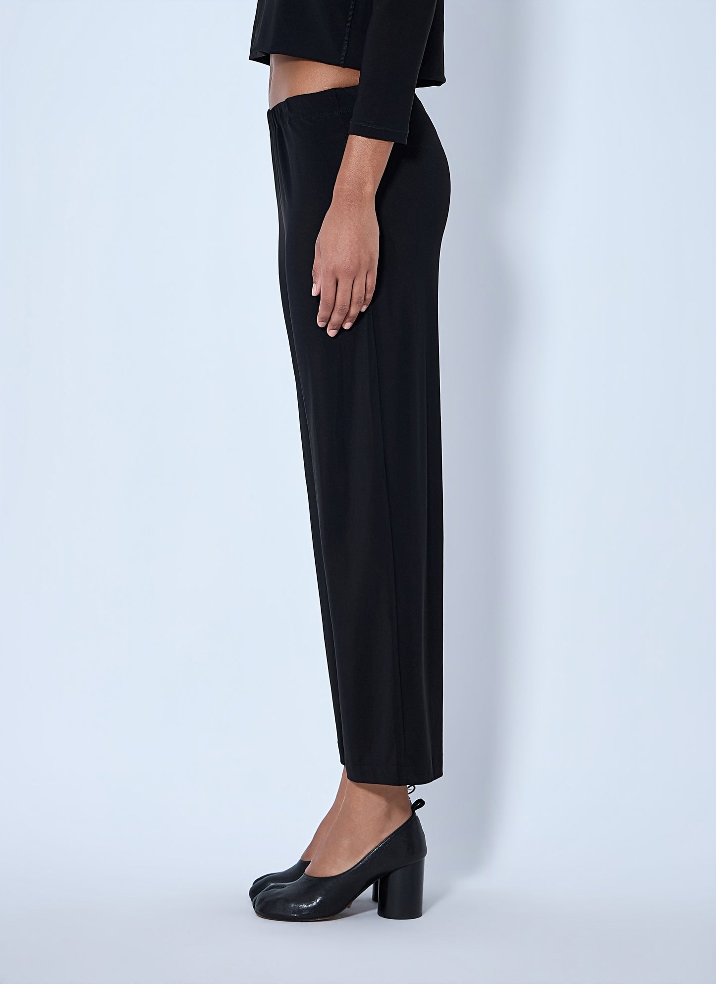 Issey Miyake Women Elasticated Waist Trousers ISSEY MIYAKE
