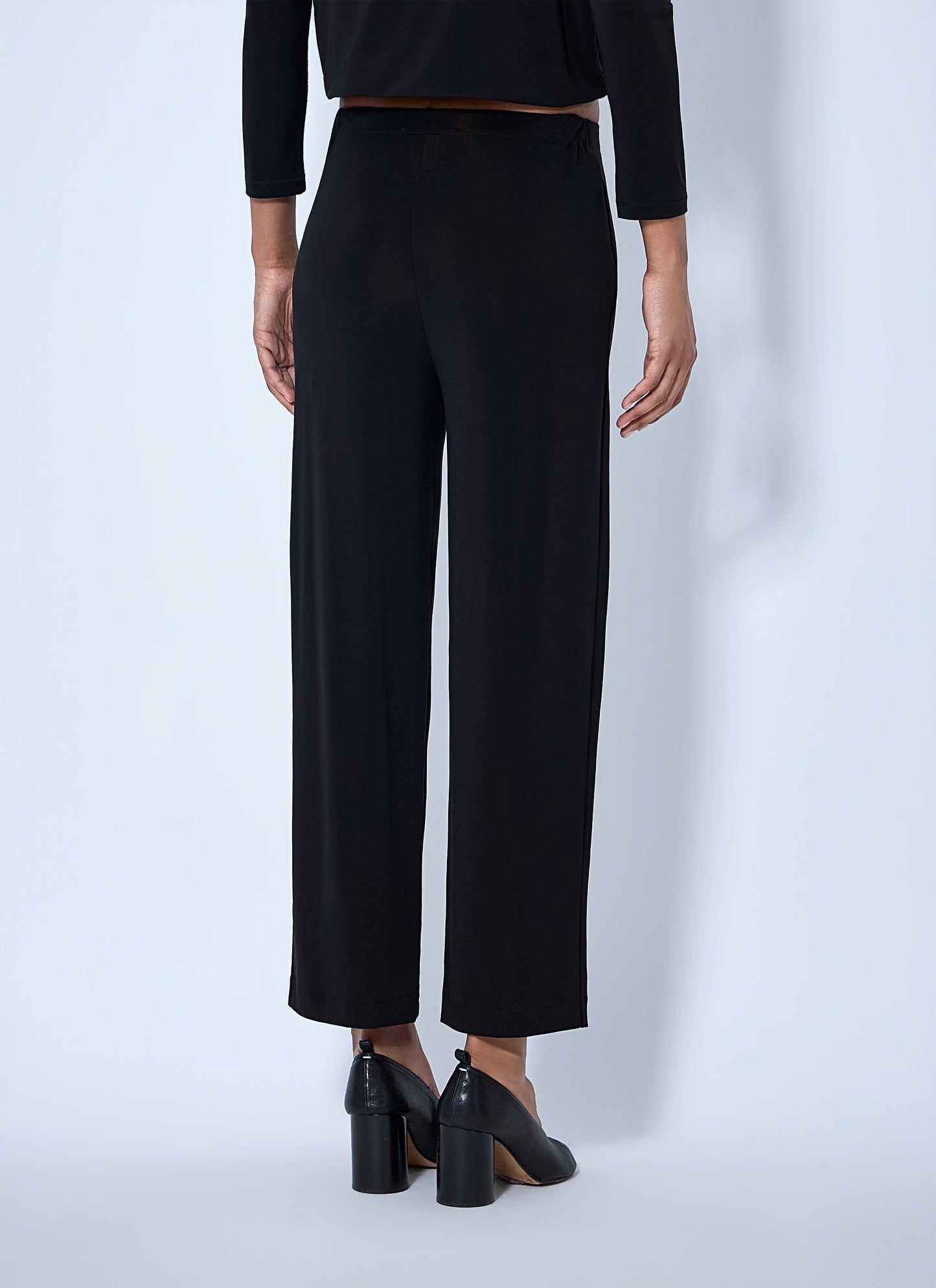 Issey Miyake Women Elasticated Waist Trousers ISSEY MIYAKE