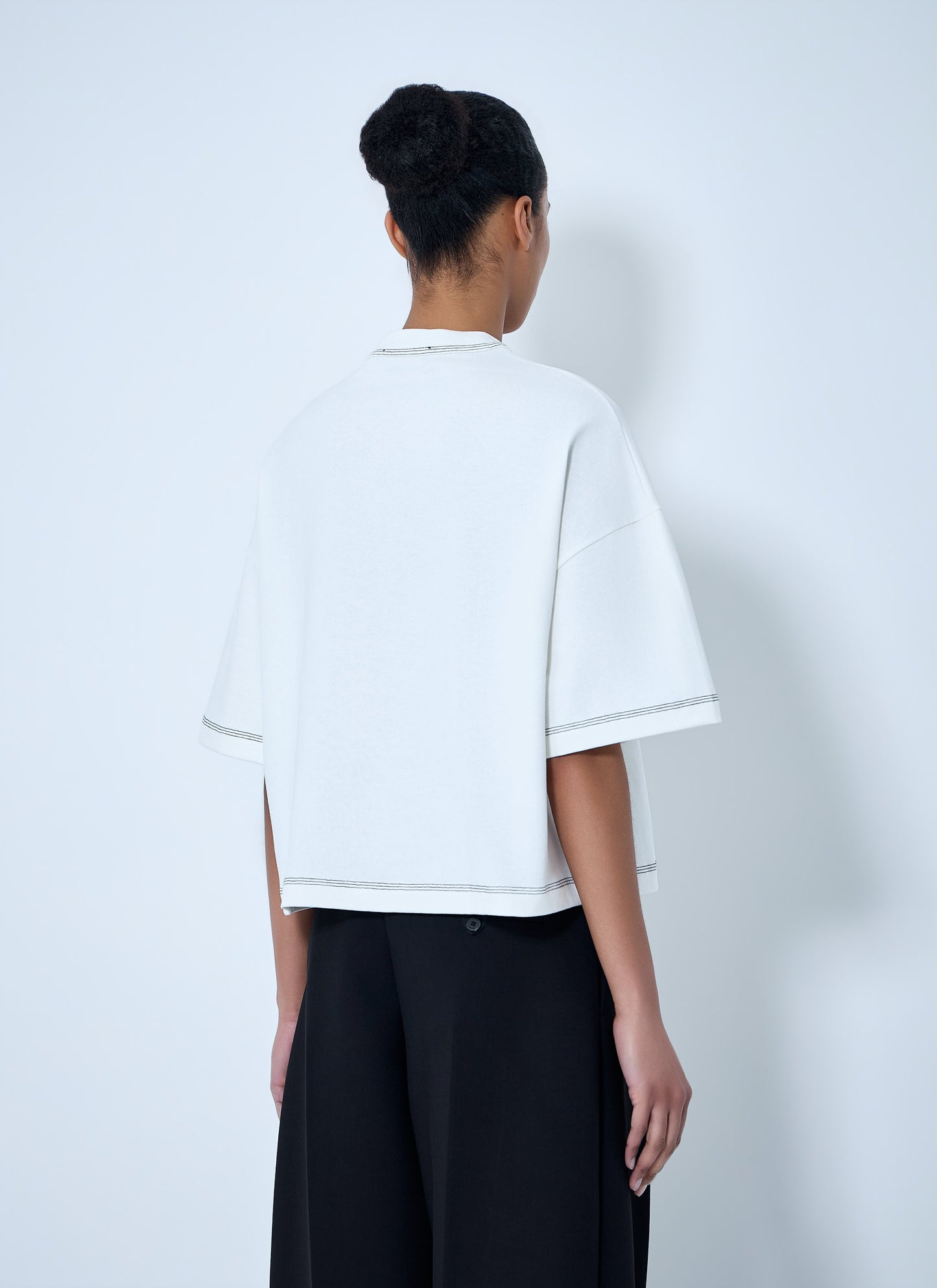 Jacquemus Women Logo Embroidered Boxy T-Shirt JACQUEMUS
