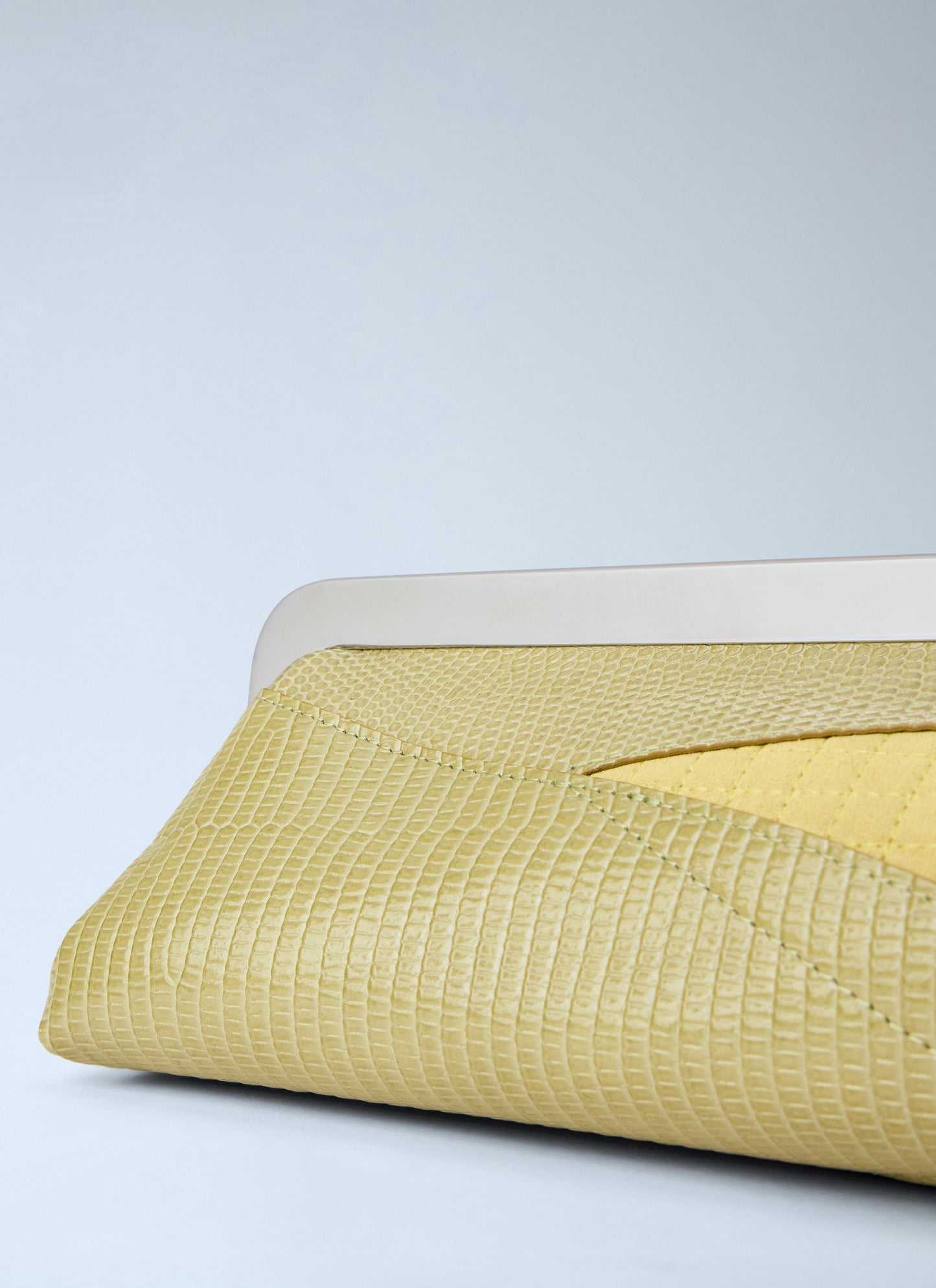 Jacquemus Women The Salon Maïs Leather Clutch Bag JACQUEMUS