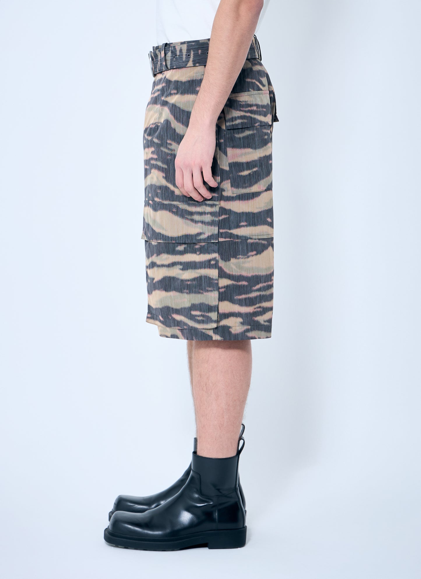 Jil Sander Men Belted Camo Shorts