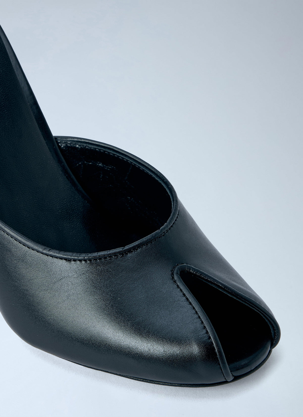 Jude Women Date Mules JUDE