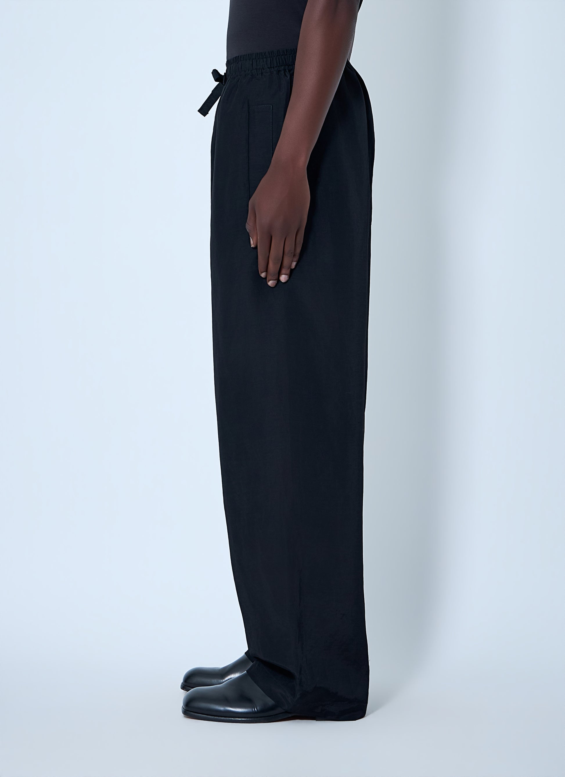 Lemaire Men Drawstring Wide-Leg Trousers LEMAIRE