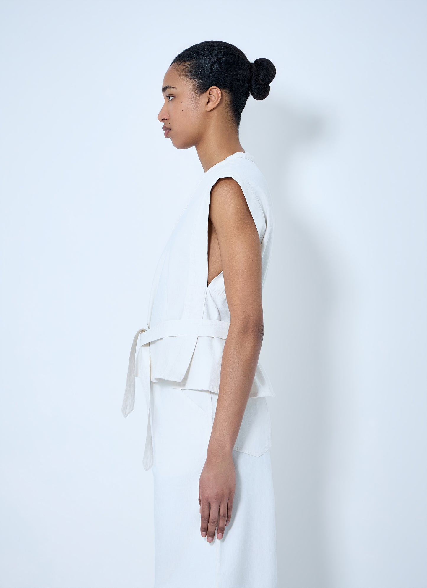 Lemaire Women Sleeveless V-Neck Top With Belted Waist