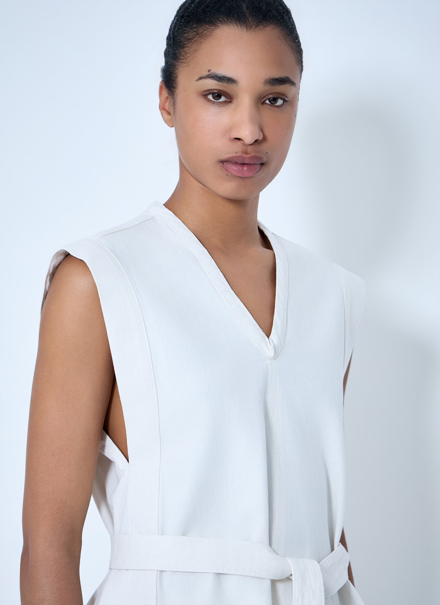 Lemaire Women Sleeveless V-Neck Top With Belted Waist