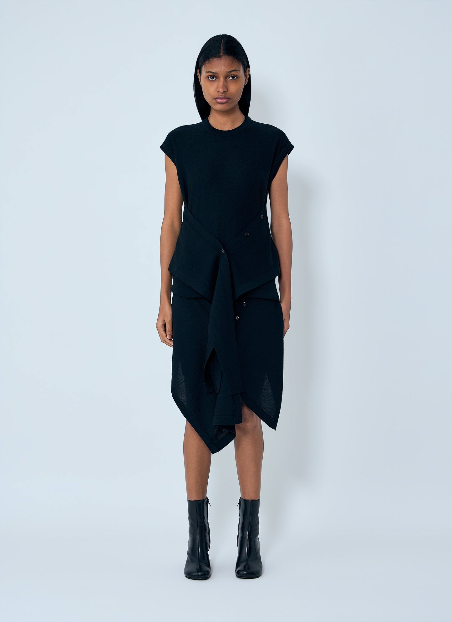 Lemaire Women Sleeveless Buttoned Top LEMAIRE