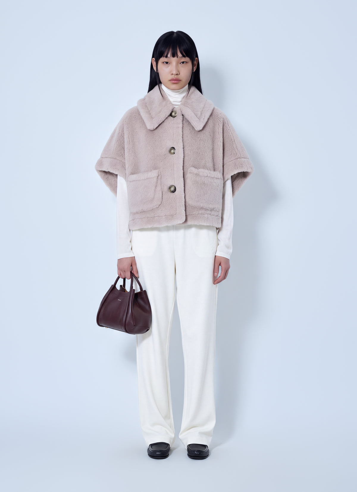 Max Mara Women Alpaca And Wool Teddy Fabric Boxy Cape MAX MARA