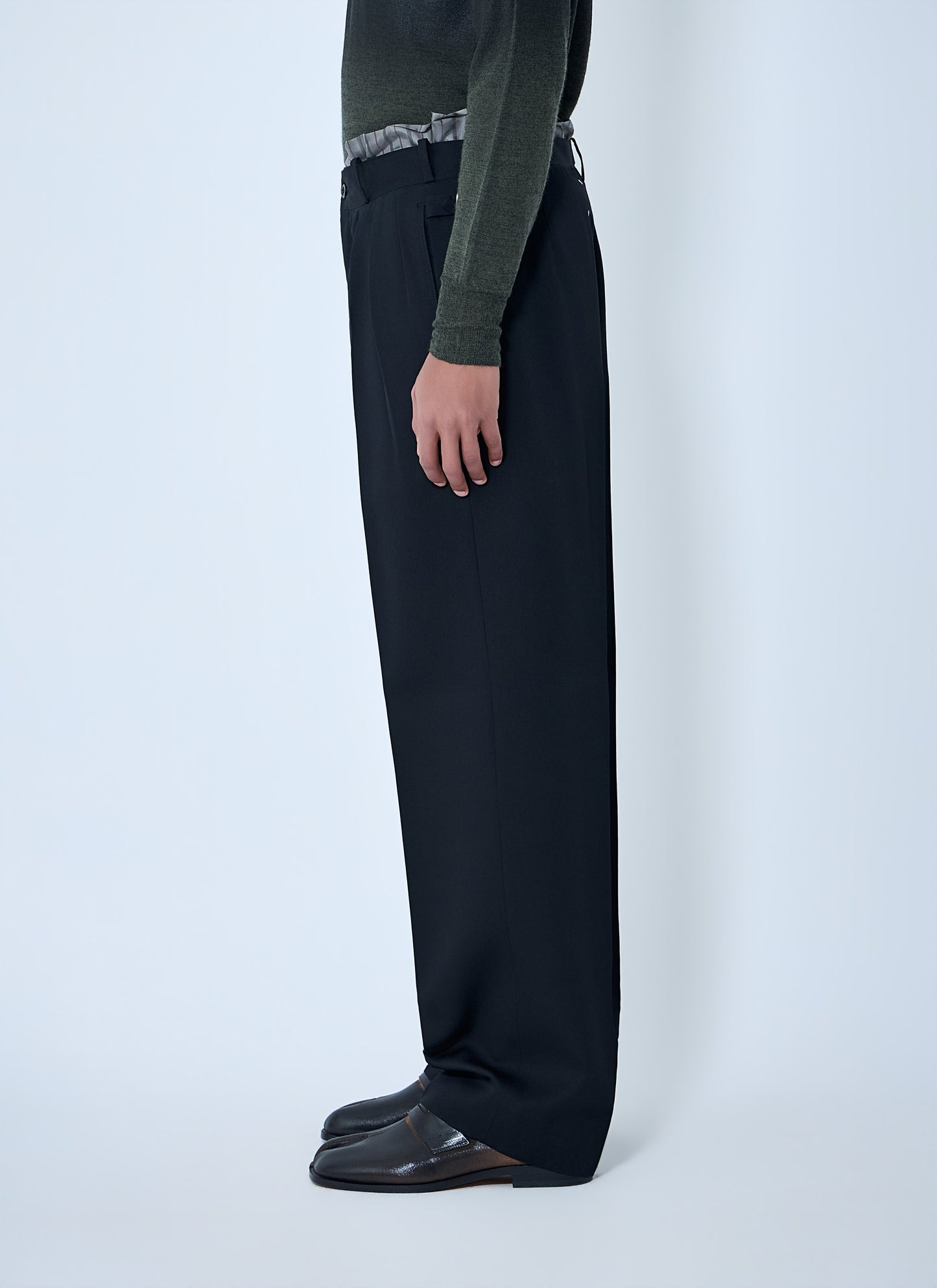Maison Margiela Men Wool Pleated Pants MAISON MARGIELA