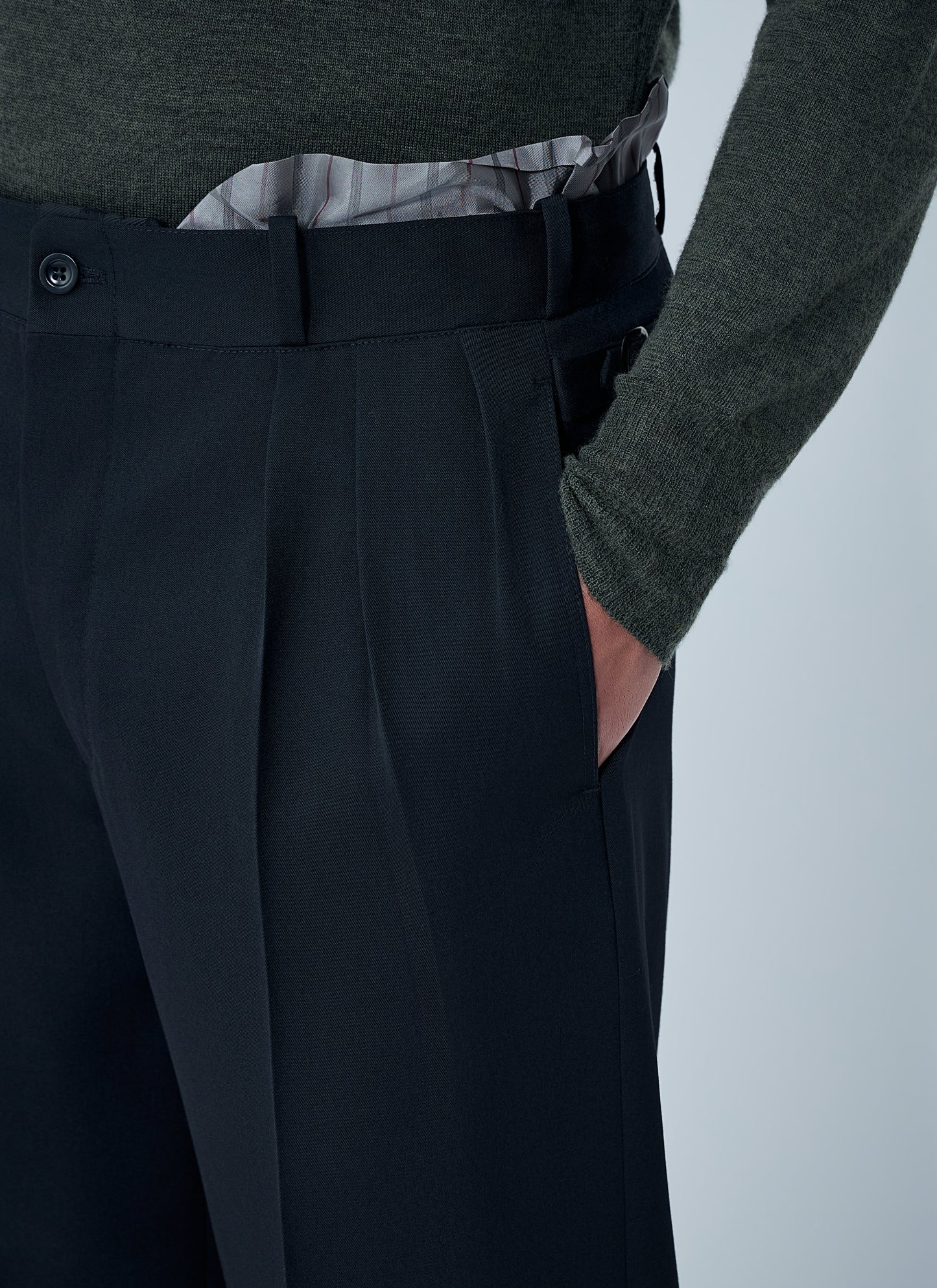 Maison Margiela Men Wool Pleated Pants MAISON MARGIELA