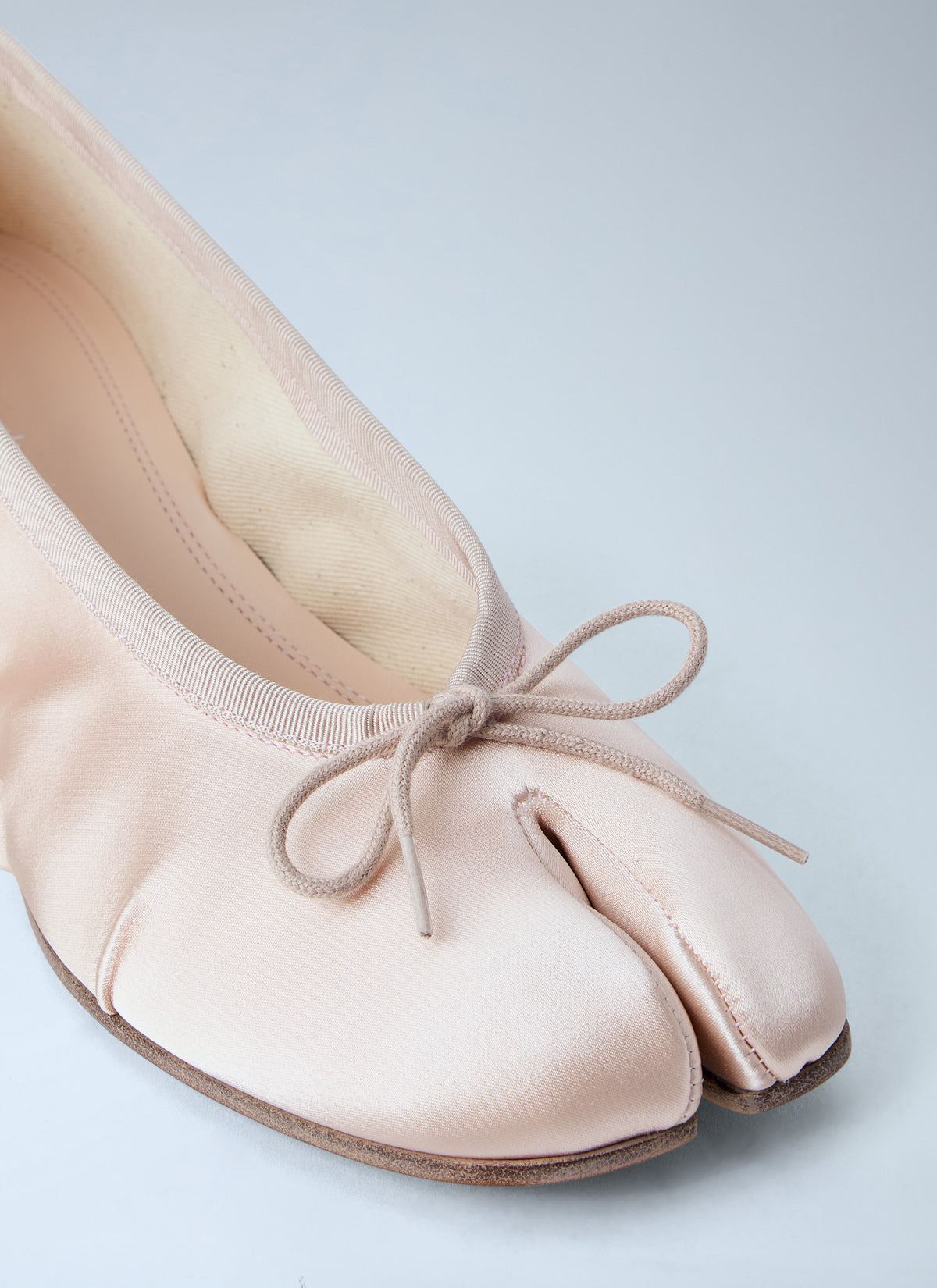 Maison Margiela Women Tabi Ballerina Pump MAISON MARGIELA