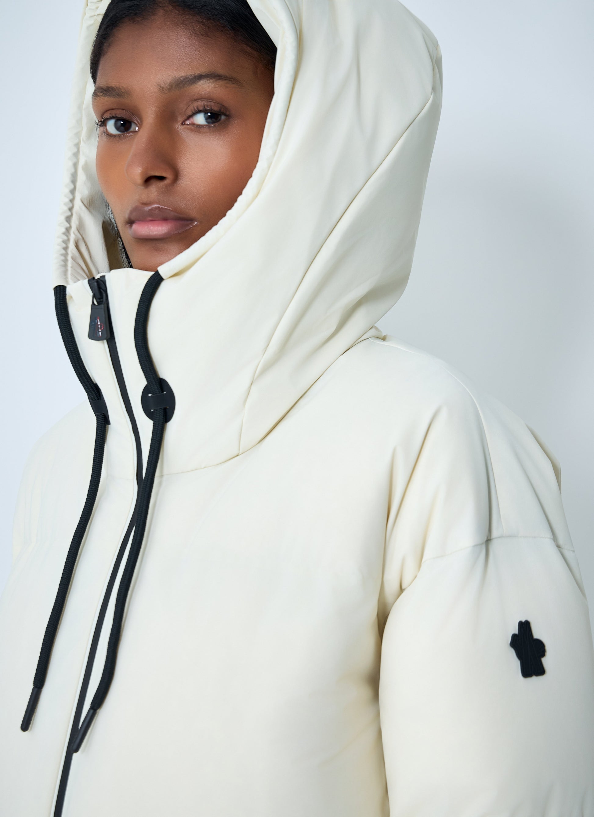 Moncler Grenoble Women Allesaz Hooded Short Down Jacket MONCLER GRENOBLE