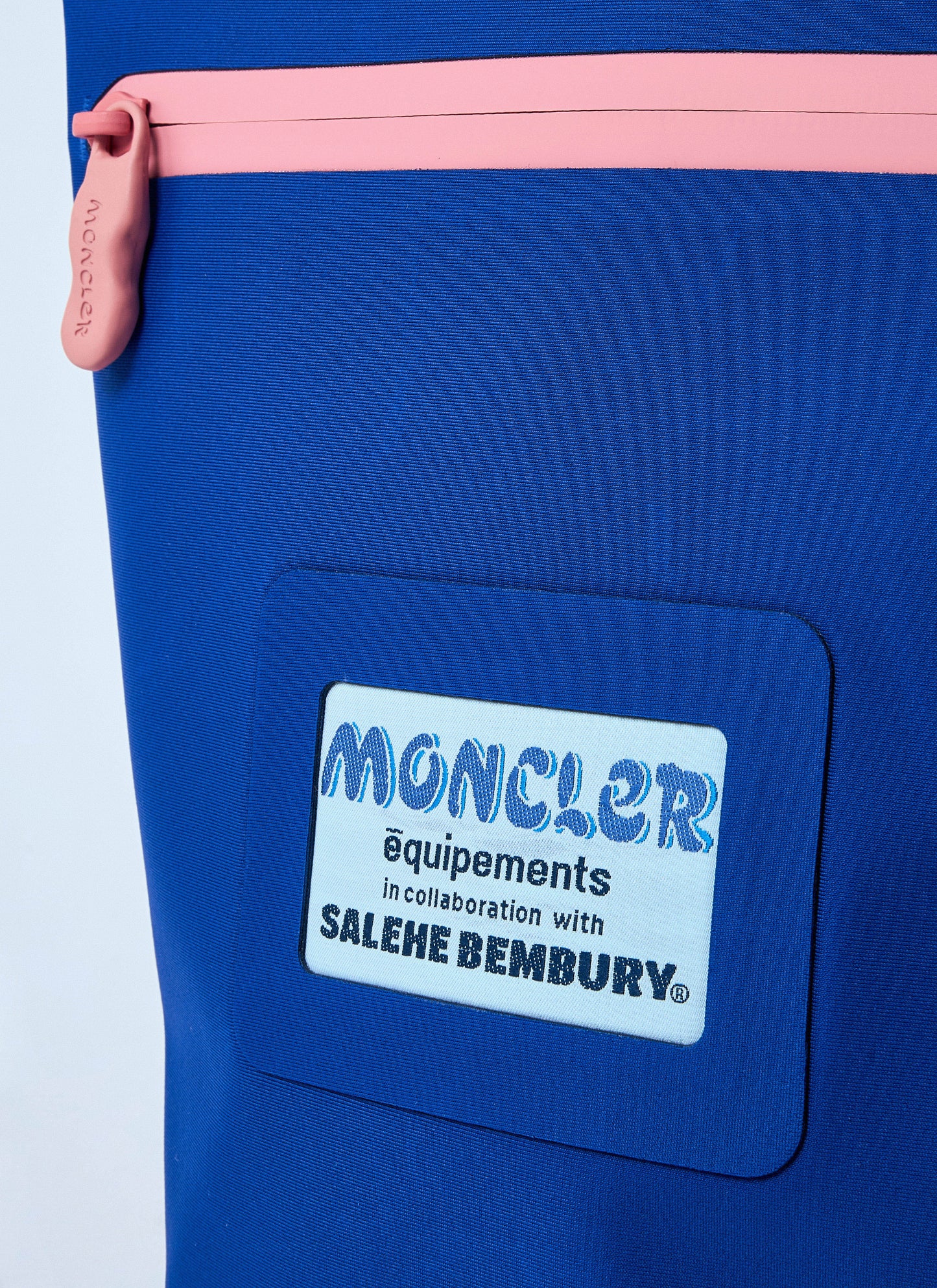 Moncler X Saleh Bembury Men Amoeba Crossbody Pouch MONCLER X SALEH BEMBURY