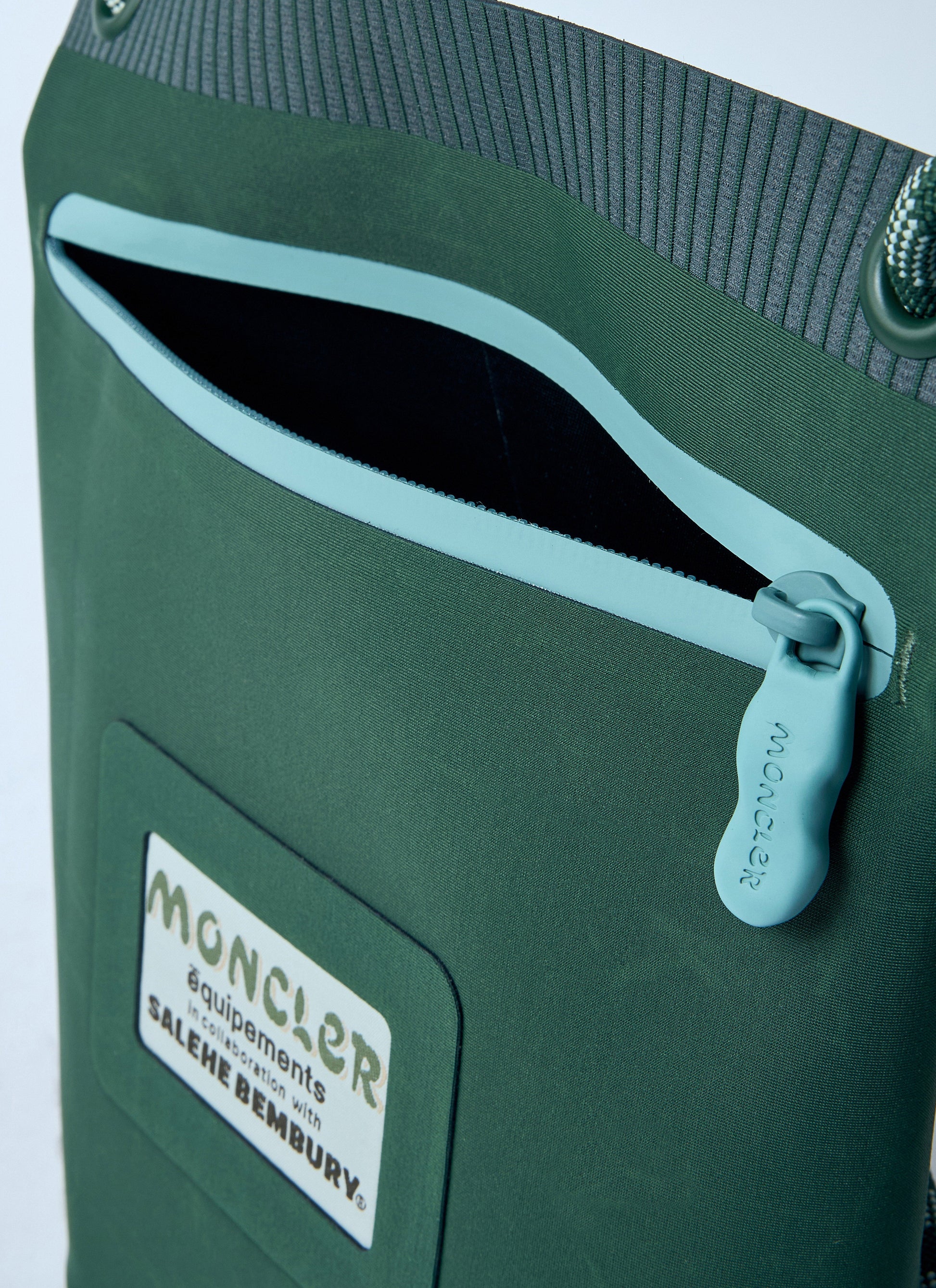 Moncler X Saleh Bembury Men Amoeba Crossbody Pouch MONCLER X SALEH BEMBURY