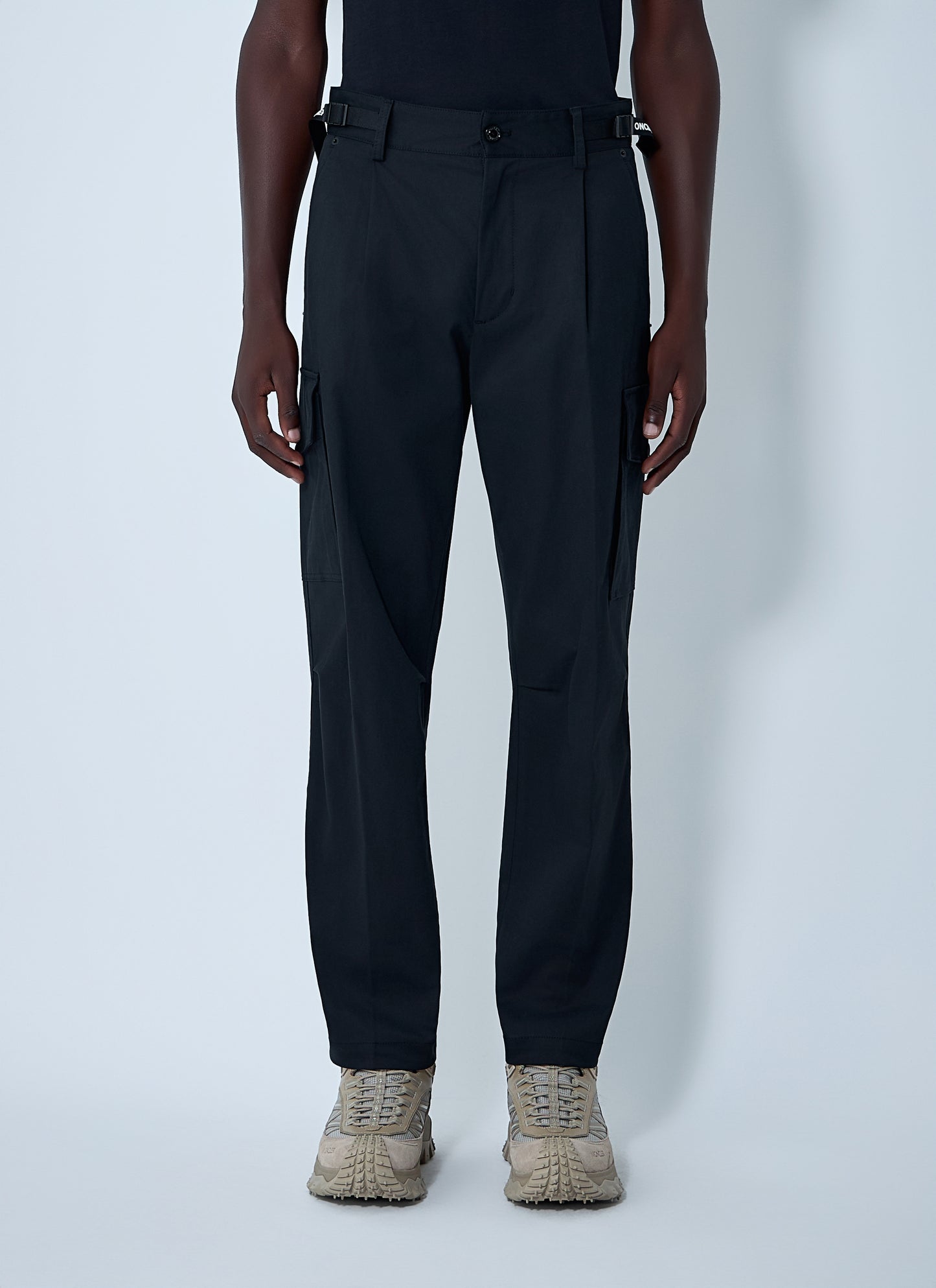 Moncler Men Stretch-Finish Pants MONCLER
