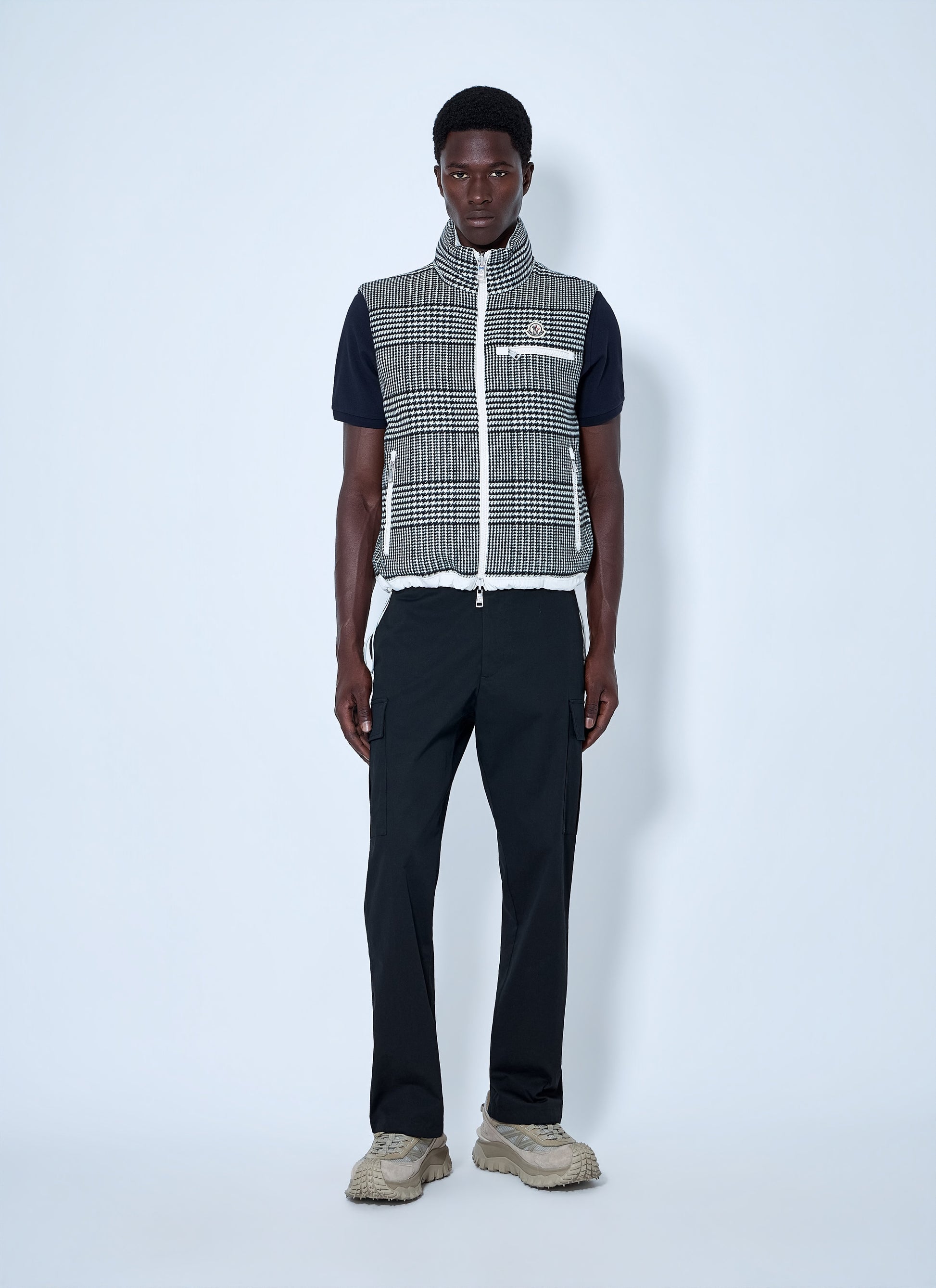 Moncler Men Gienah Reversible Wool Blend Down Gilet MONCLER
