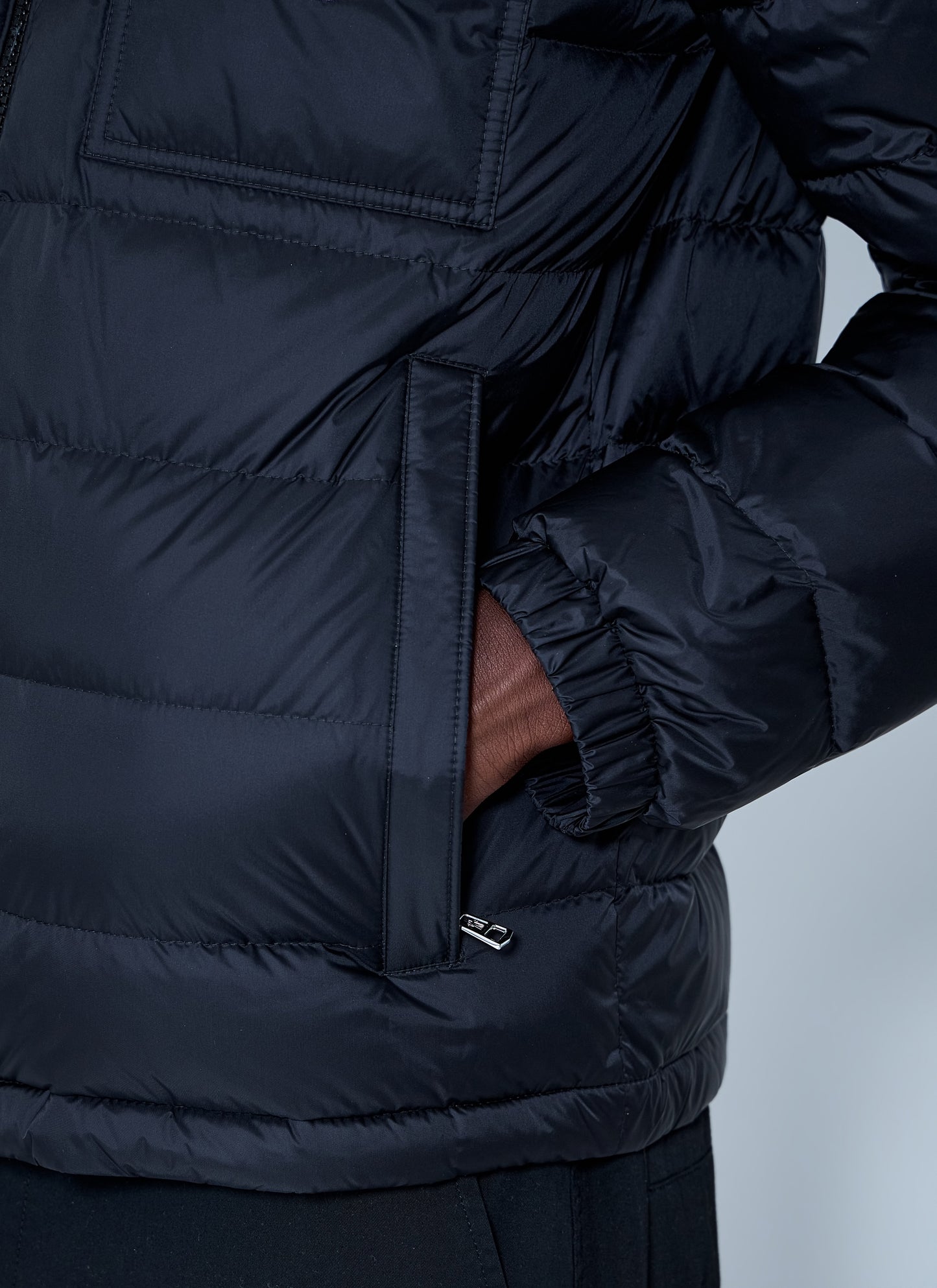 Moncler Men Verith Hooded Short Down Jacket MONCLER