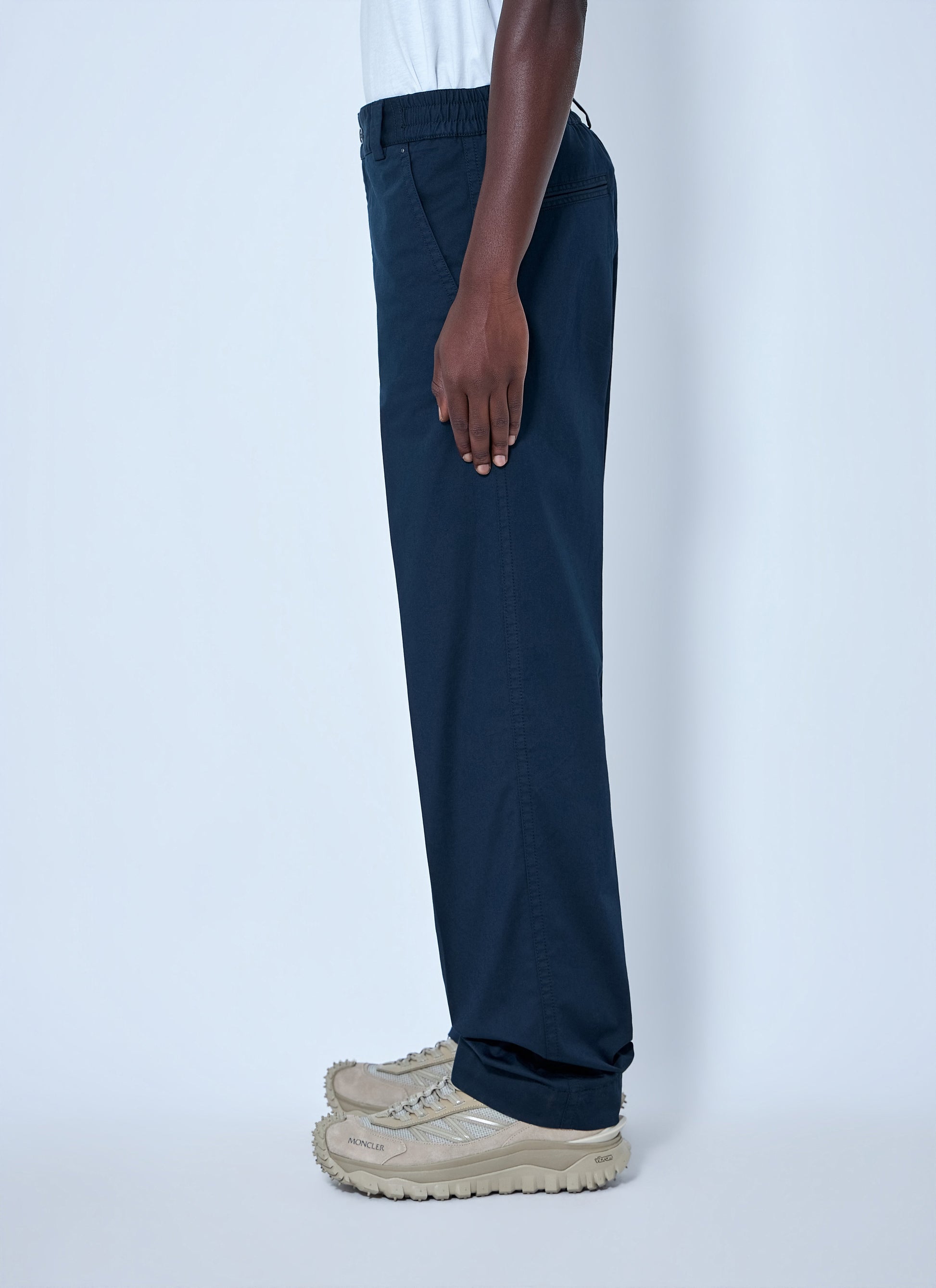 Moncler Men Tailored Chino Trousers MONCLER
