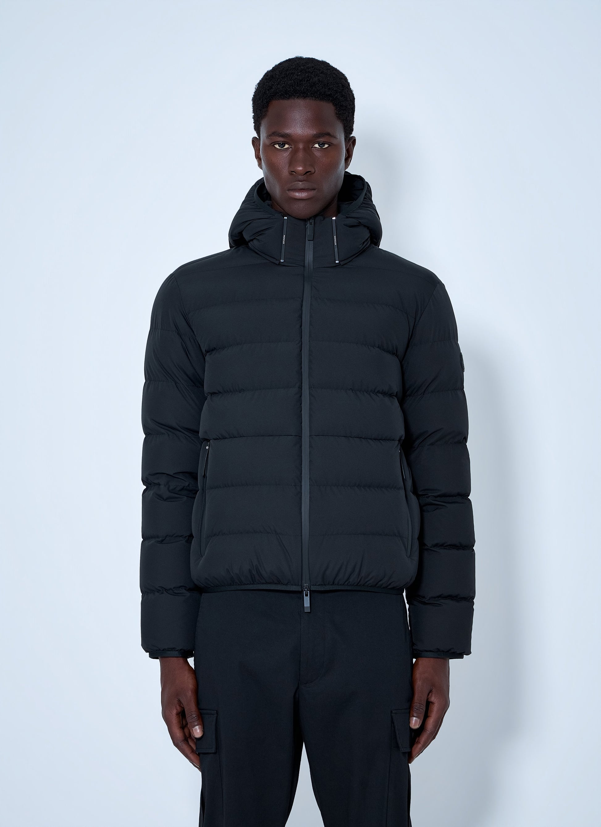 Moncler Men Arajoki Hooded Short Down Jacket MONCLER