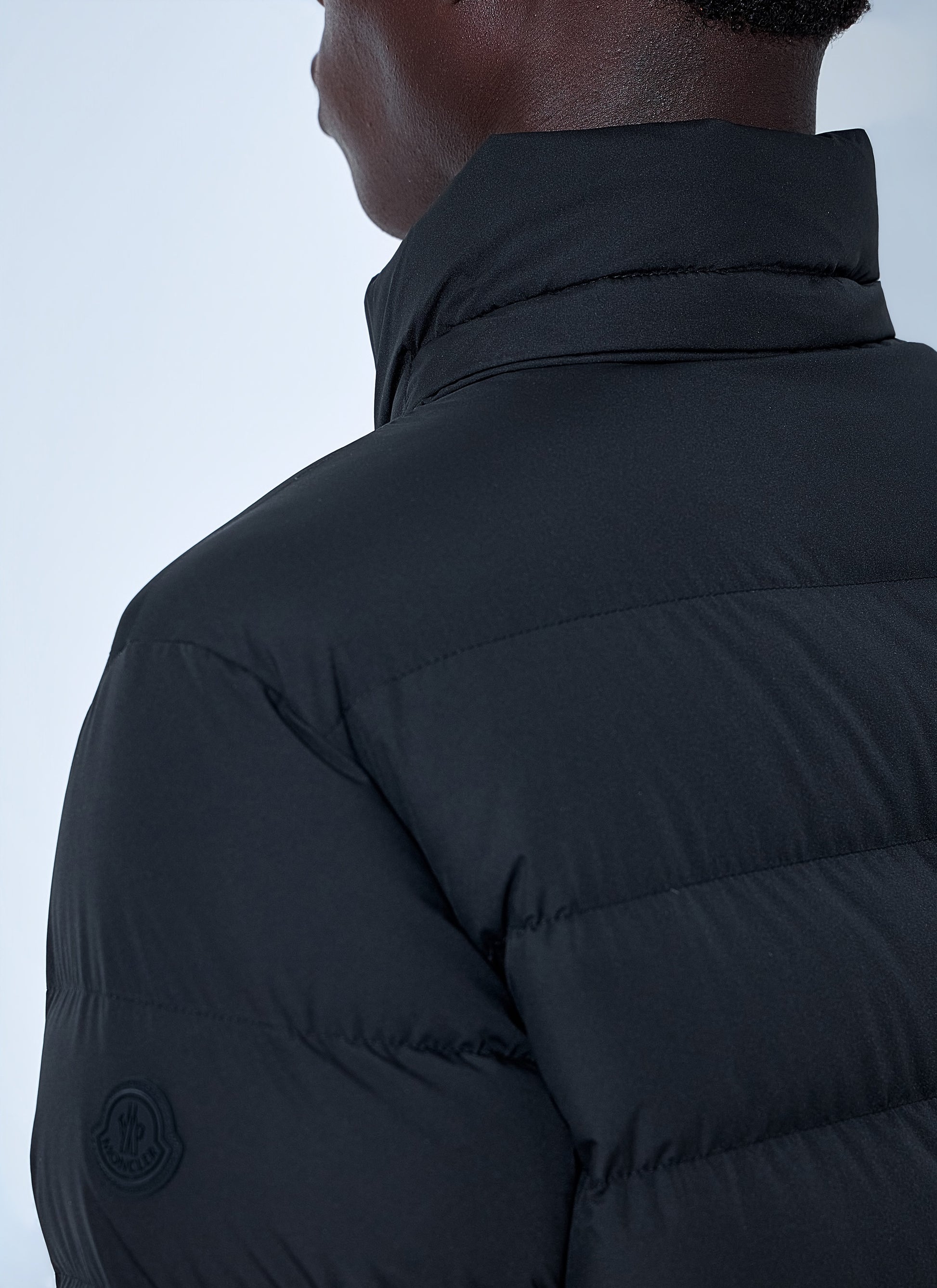 Moncler Men Arajoki Hooded Short Down Jacket MONCLER