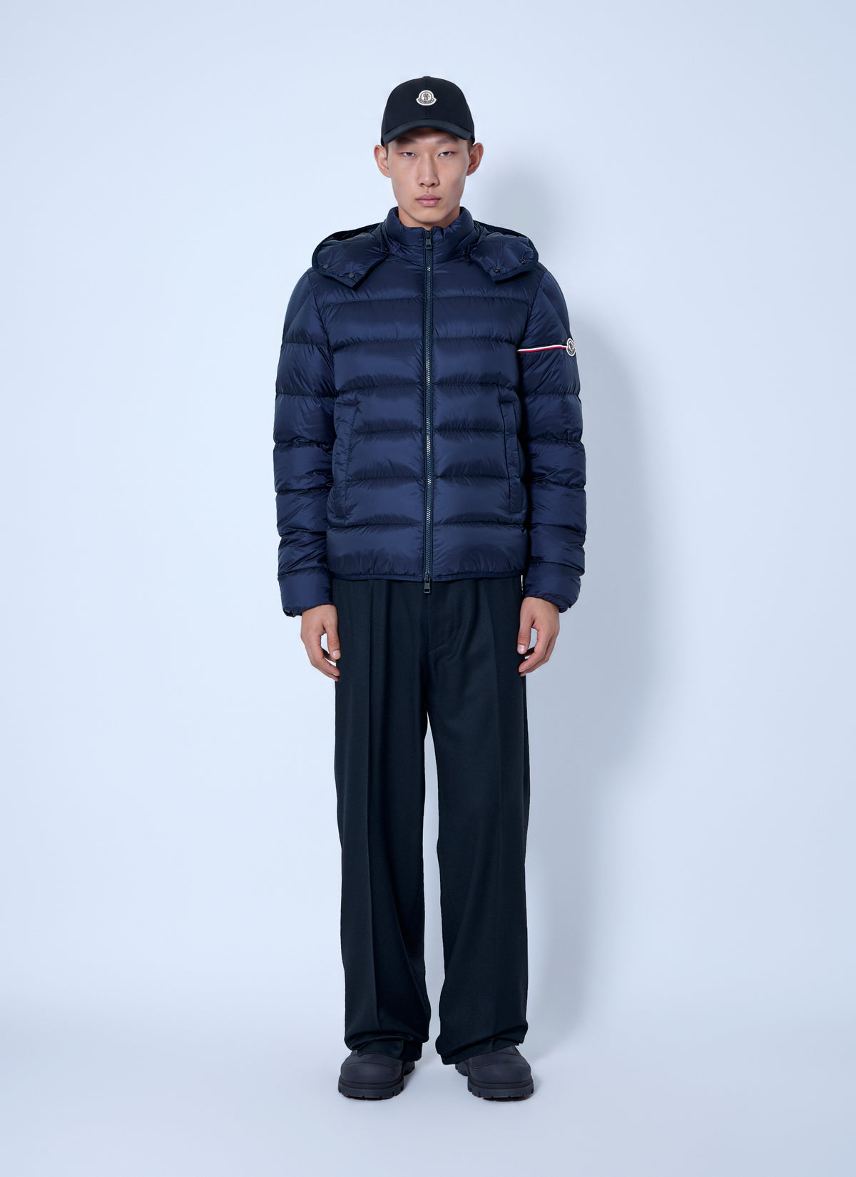Moncler Men Ravenlock Hooded Short Down Jacket MONCLER