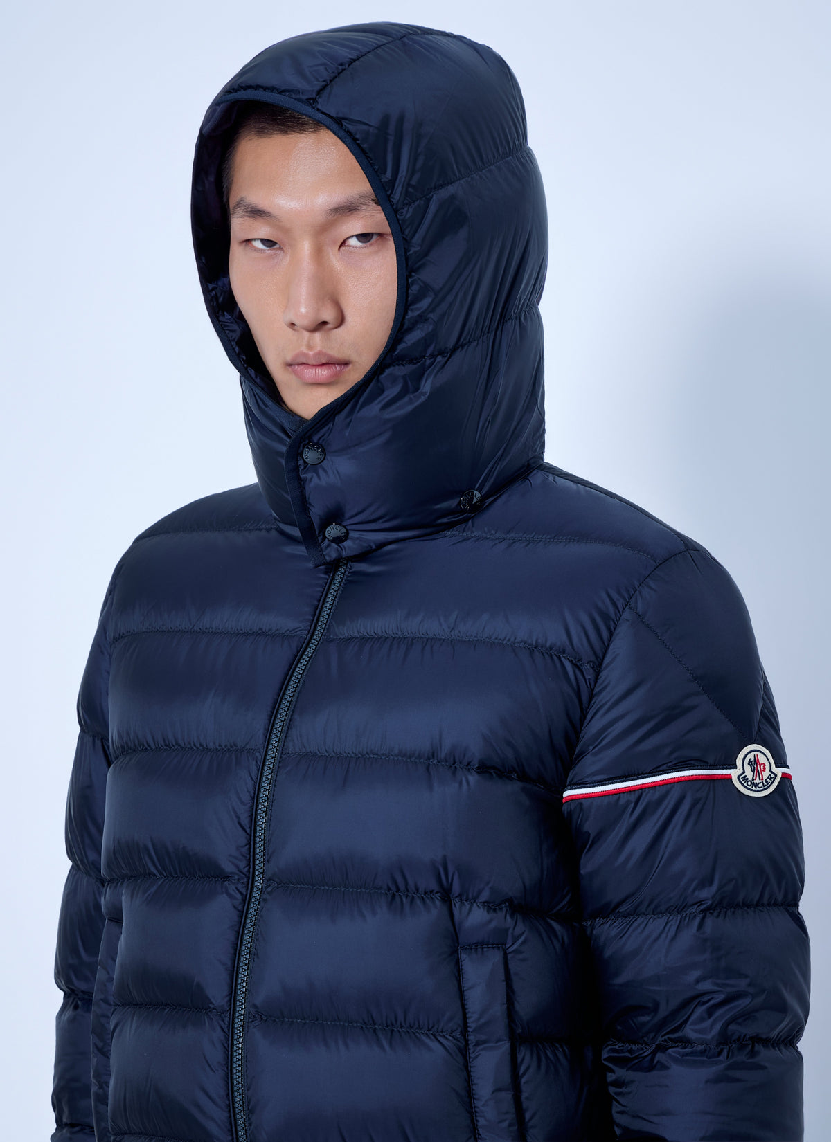 Moncler Men Ravenlock Hooded Short Down Jacket MONCLER