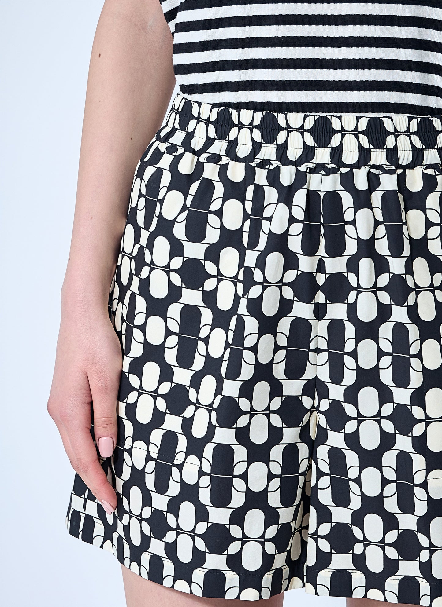 Moncler Women Printed Shorts MONCLER