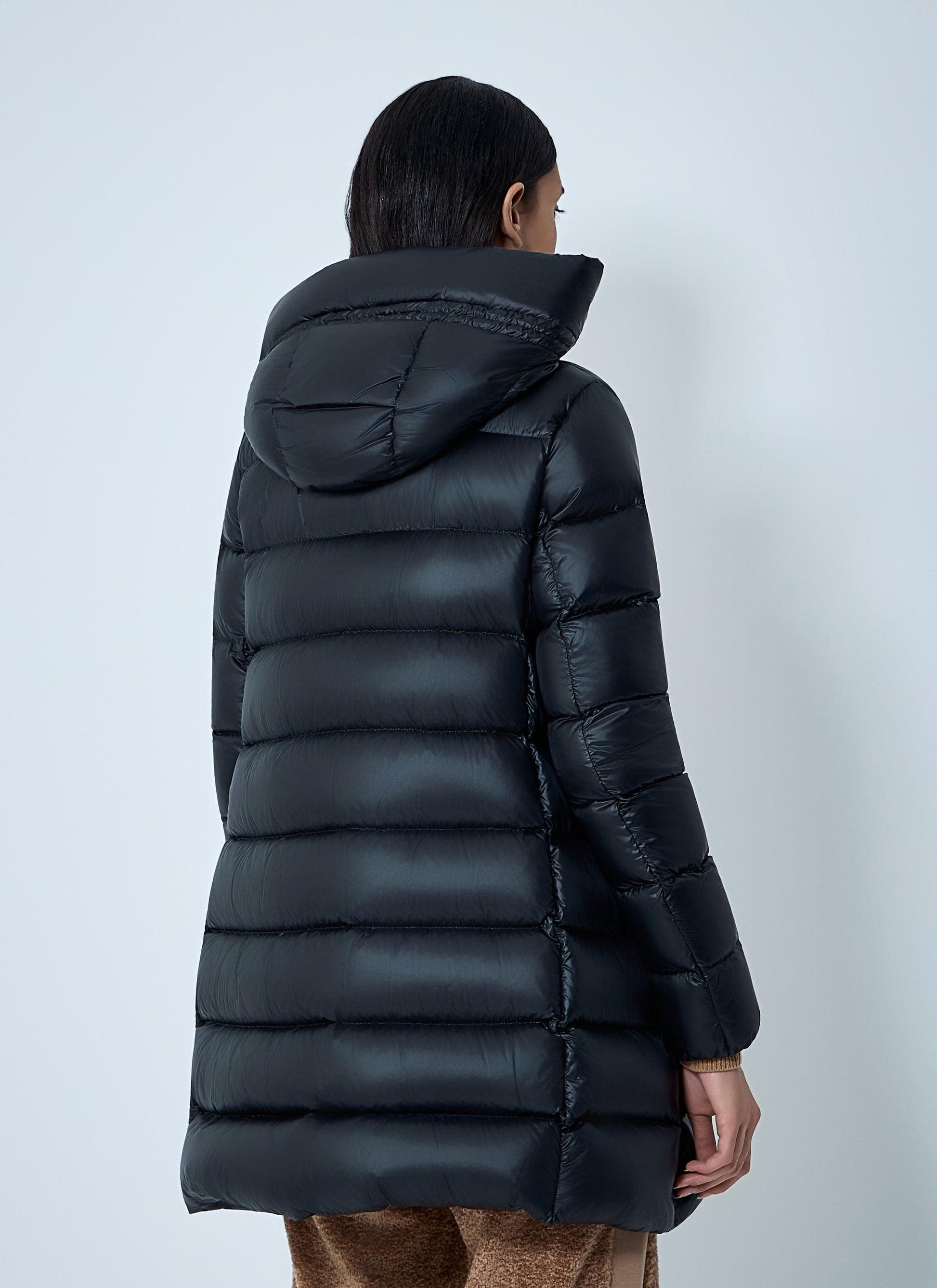 Moncler Women Suyenne Hooded Down Jacket MONCLER