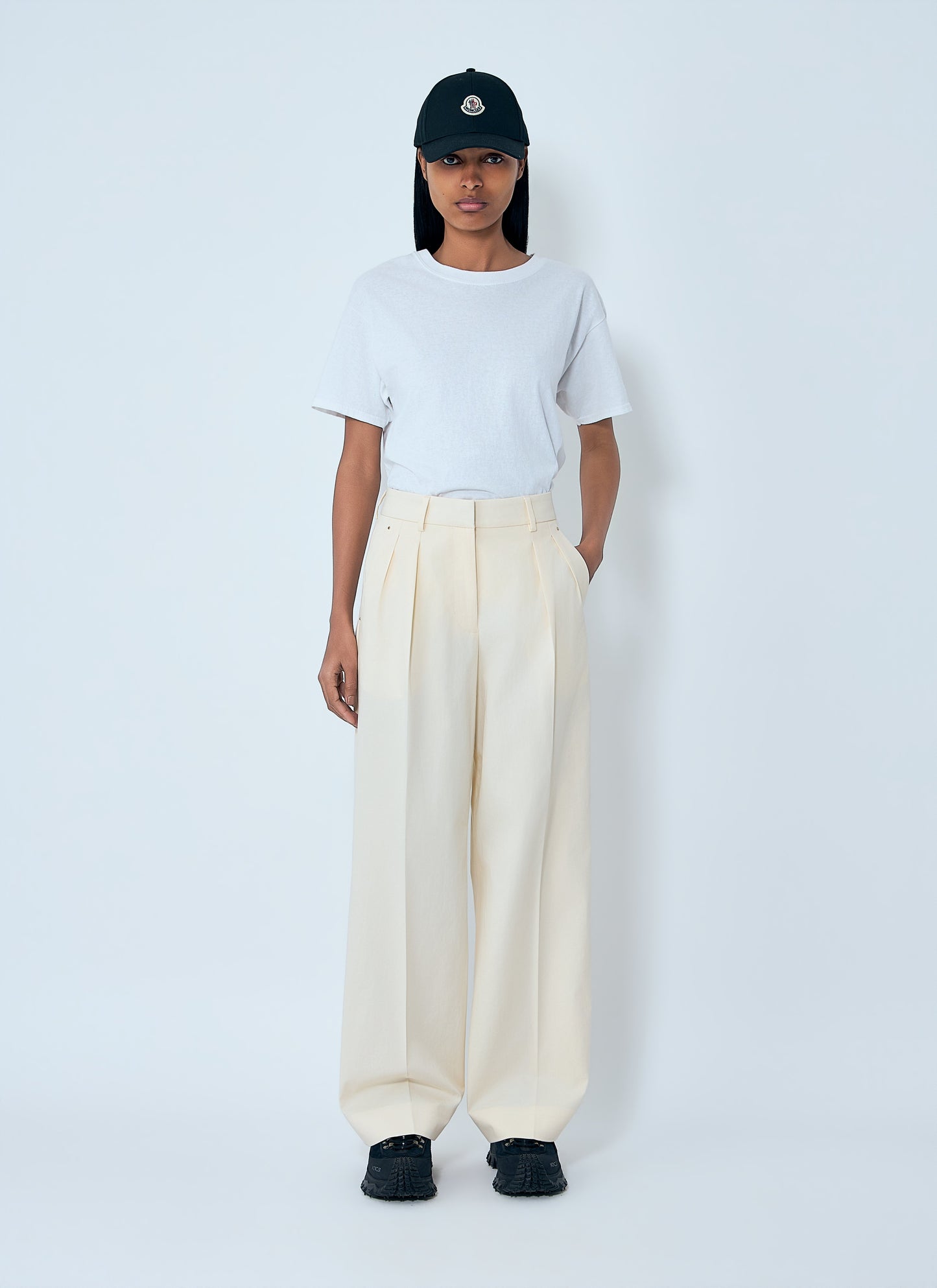 Moncler Women Cotton Gabardine Wide-Leg Tailored Pants MONCLER