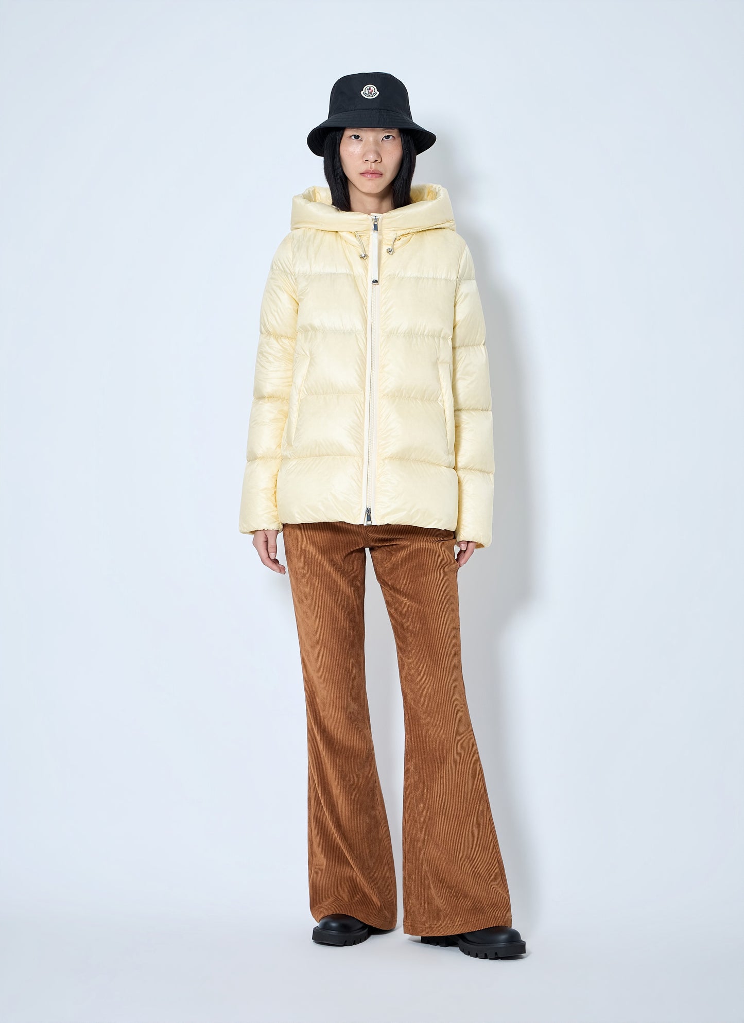 Moncler Women Serittes Short Parka